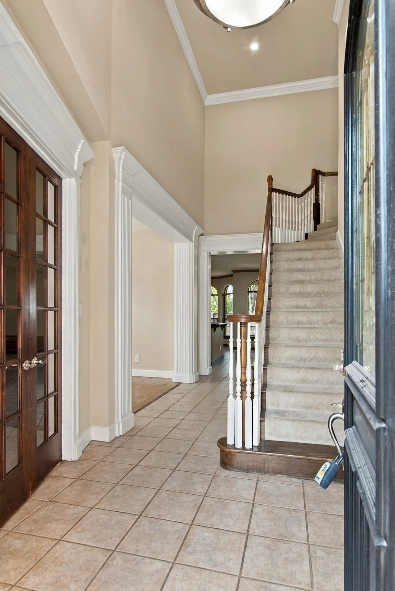 Single Family Residence For Sale in Tarrant County , 7921 Shady Oaks Drive, North Richland Hills, Texas 76182, 4 Bedroom, 3 Bathroom, 3 Garage spaces, 3,520 Sqft, built in 2002, mls#21392934, Real Estate Agent in North Richland Hills, Homes For Sale in Tarrant county, Homes For Sale in North Richland Hills, Realtor in North Richland Hills Texas, Real Estate Brokerage Independent Realty Texas, Luminita Cordes Realtor