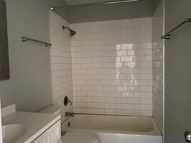 Apartment For Sale in Denton County , 2532 Charlotte Street A-B, Denton, Texas 76201, 16 Bedroom, 8 Bathroom, Garage spaces, 5,760 Sqft, built in 1971, mls#21393851, Real Estate Agent in Denton, Homes For Sale in Denton county, Homes For Sale in Denton, Realtor in Denton Texas, Real Estate Brokerage Independent Realty Texas, Luminita Cordes Realtor