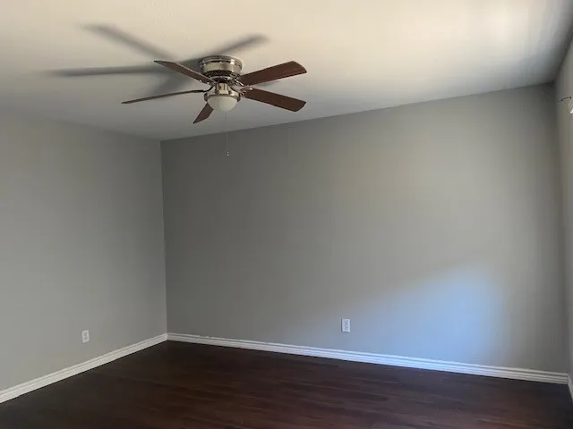 Apartment For Sale in Denton County , 2532 Charlotte Street A-B, Denton, Texas 76201, 16 Bedroom, 8 Bathroom, Garage spaces, 5,760 Sqft, built in 1971, mls#21393851, Real Estate Agent in Denton, Homes For Sale in Denton county, Homes For Sale in Denton, Realtor in Denton Texas, Real Estate Brokerage Independent Realty Texas, Luminita Cordes Realtor