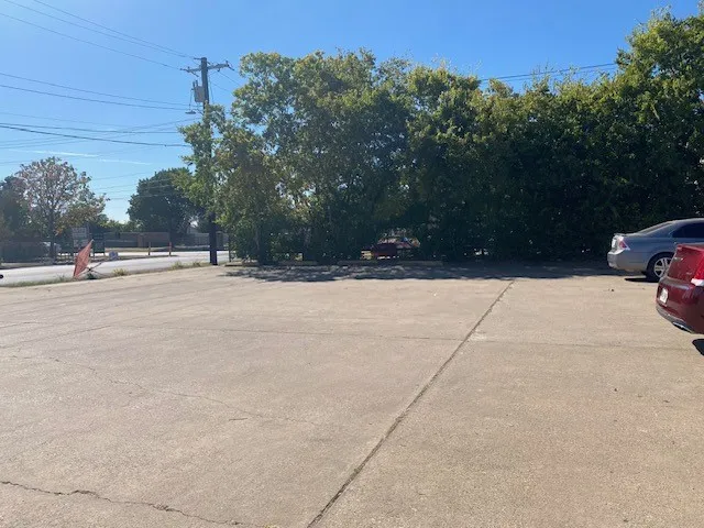 Apartment For Sale in Denton County , 2532 Charlotte Street A-B, Denton, Texas 76201, 16 Bedroom, 8 Bathroom, Garage spaces, 5,760 Sqft, built in 1971, mls#21393851, Real Estate Agent in Denton, Homes For Sale in Denton county, Homes For Sale in Denton, Realtor in Denton Texas, Real Estate Brokerage Independent Realty Texas, Luminita Cordes Realtor