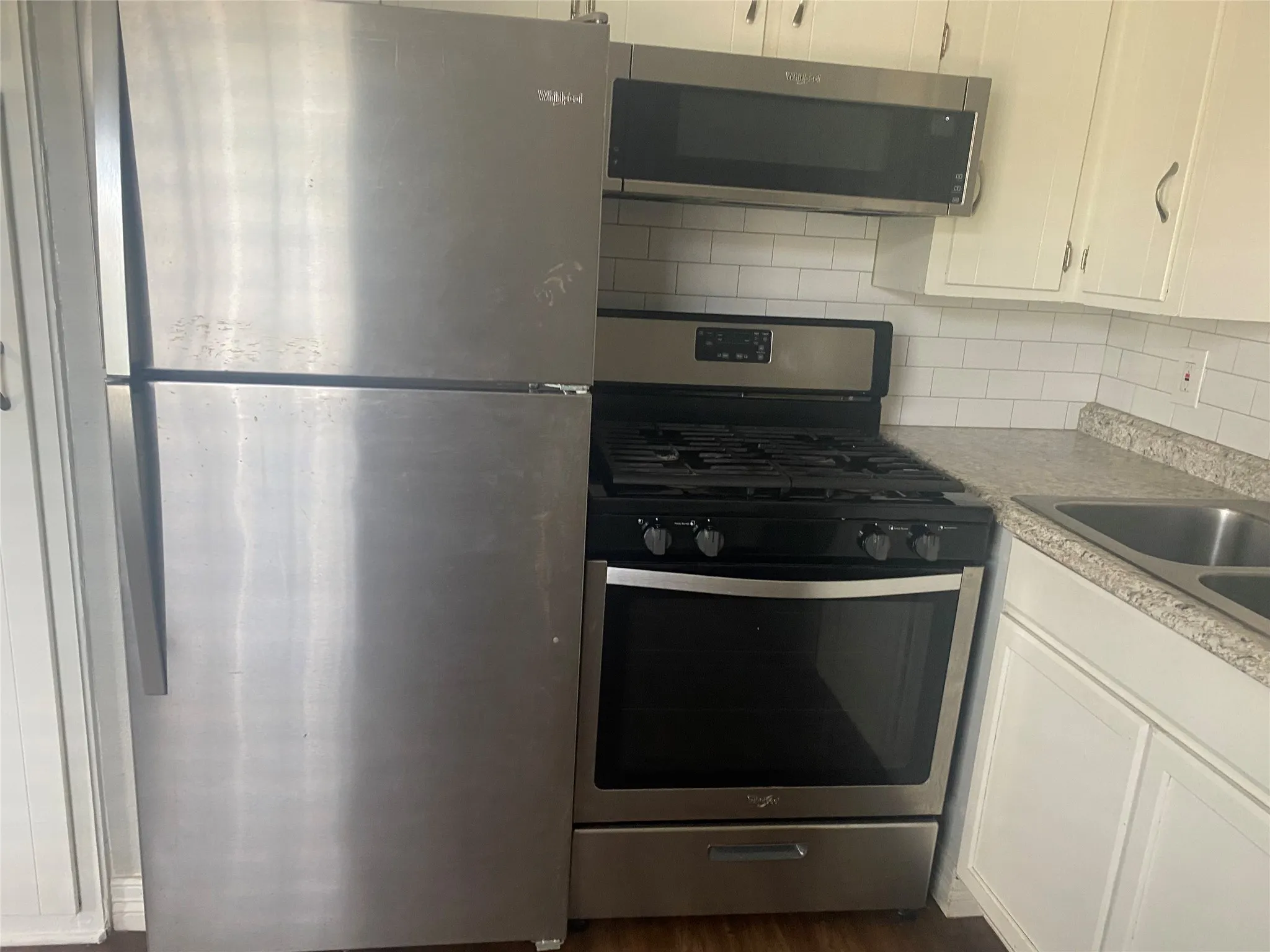 Apartment For Sale in Denton County , 2532 Charlotte Street A-B, Denton, Texas 76201, 16 Bedroom, 8 Bathroom, Garage spaces, 5,760 Sqft, built in 1971, mls#21393851, Real Estate Agent in Denton, Homes For Sale in Denton county, Homes For Sale in Denton, Realtor in Denton Texas, Real Estate Brokerage Independent Realty Texas, Luminita Cordes Realtor