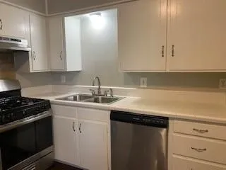 Apartment For Sale in Denton County , 2532 Charlotte Street A-B, Denton, Texas 76201, 16 Bedroom, 8 Bathroom, Garage spaces, 5,760 Sqft, built in 1971, mls#21393851, Real Estate Agent in Denton, Homes For Sale in Denton county, Homes For Sale in Denton, Realtor in Denton Texas, Real Estate Brokerage Independent Realty Texas, Luminita Cordes Realtor
