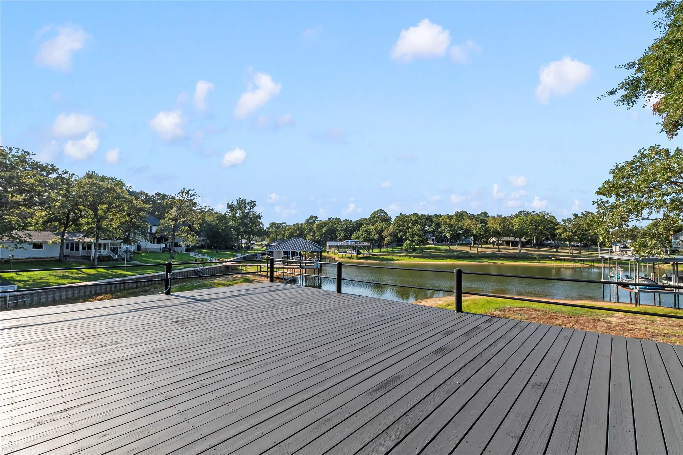 Single Family Residence For Sale in Henderson County , 625 Turner Drive, Trinidad, Texas 75163, 6 Bedroom, 6 Bathroom, 3 Garage spaces, 4,822 Sqft, built in 2026, mls#21382032, Real Estate Agent in Trinidad, Homes For Sale in Henderson county, Homes For Sale in Trinidad, Realtor in Trinidad Texas, Real Estate Brokerage Independent Realty Texas, Luminita Cordes Realtor