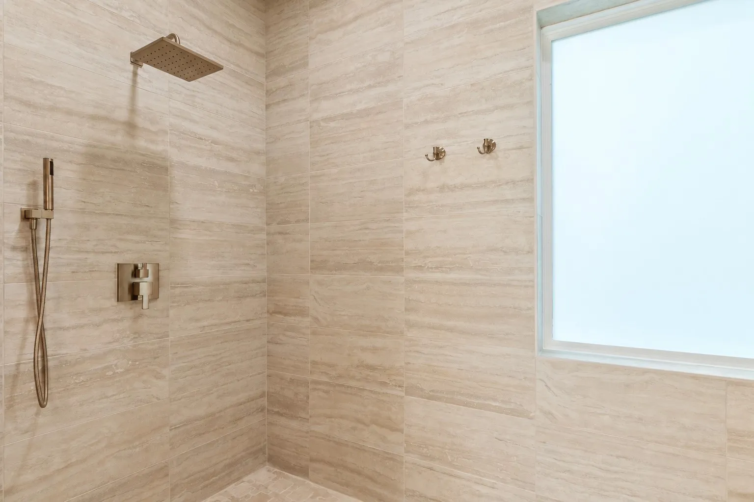 Upstairs primary bathroom