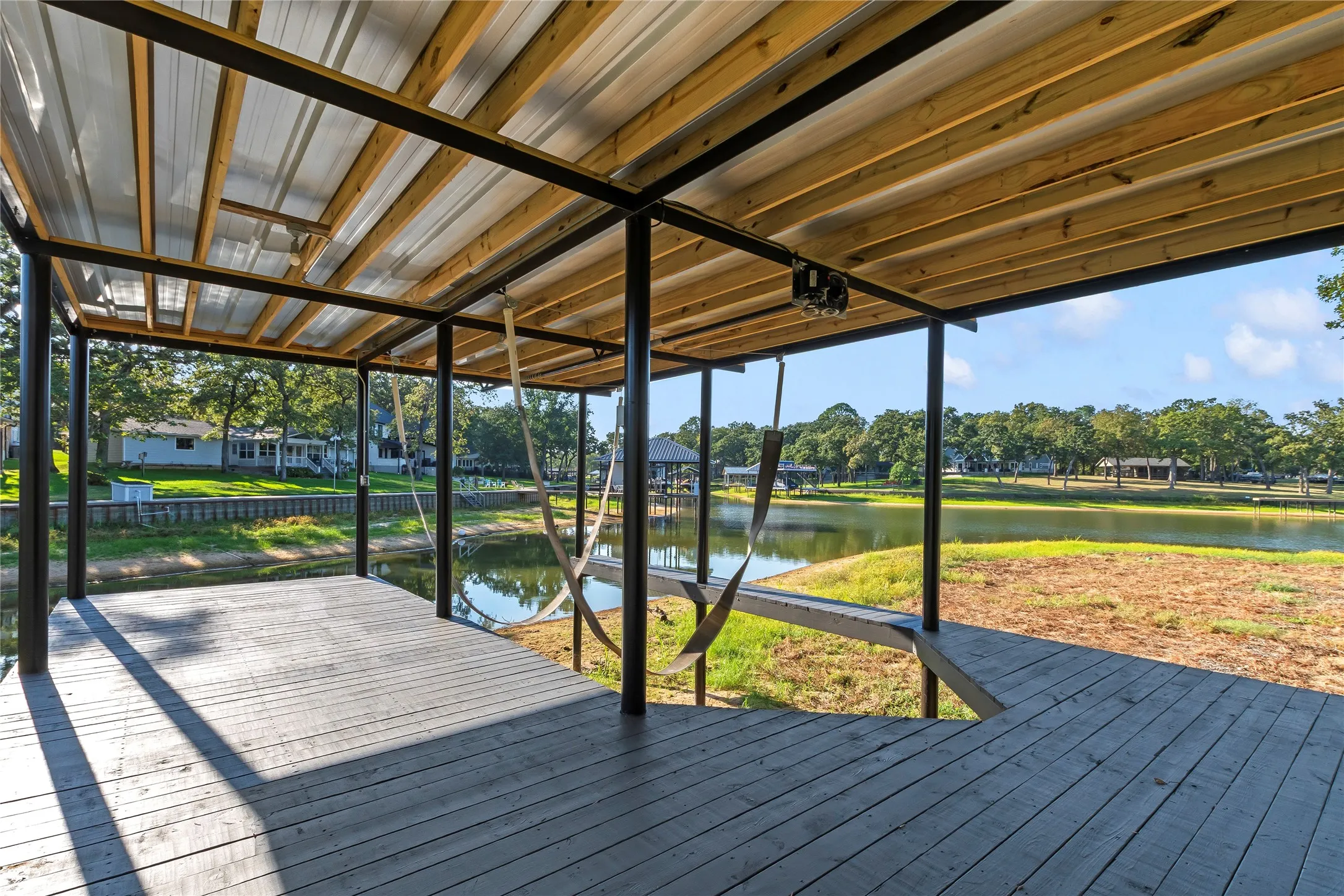 Single Family Residence For Sale in Henderson County , 625 Turner Drive, Trinidad, Texas 75163, 6 Bedroom, 6 Bathroom, 3 Garage spaces, 4,822 Sqft, built in 2026, mls#21382032, Real Estate Agent in Trinidad, Homes For Sale in Henderson county, Homes For Sale in Trinidad, Realtor in Trinidad Texas, Real Estate Brokerage Independent Realty Texas, Luminita Cordes Realtor