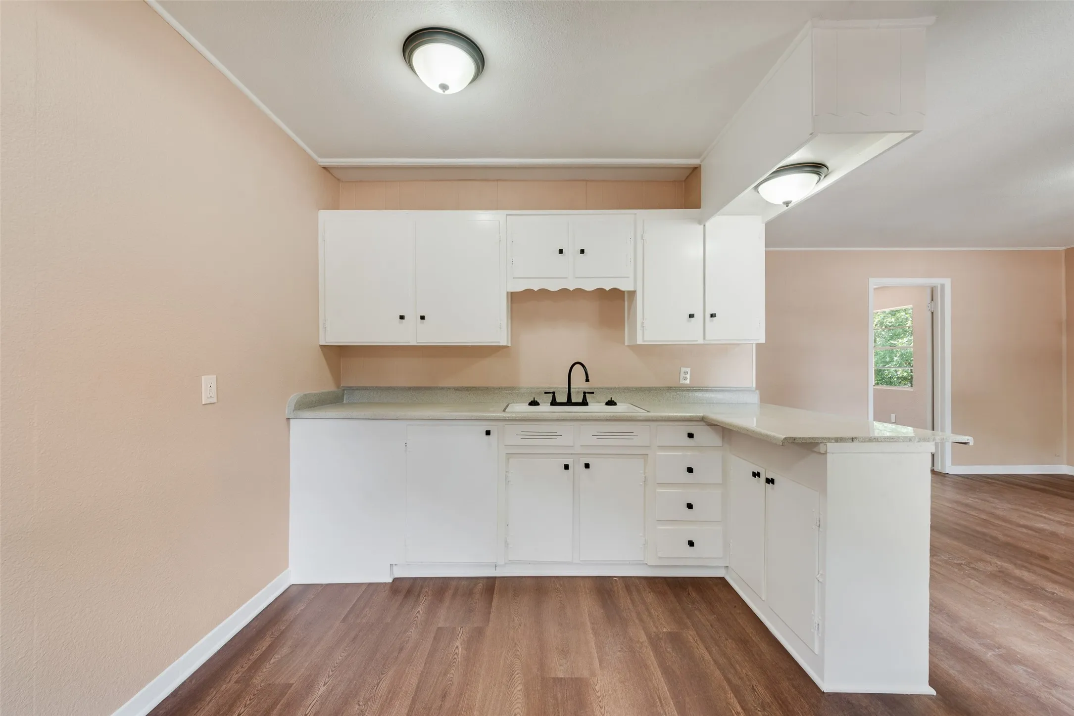 1/1 *updated appliances not seen in this photo
