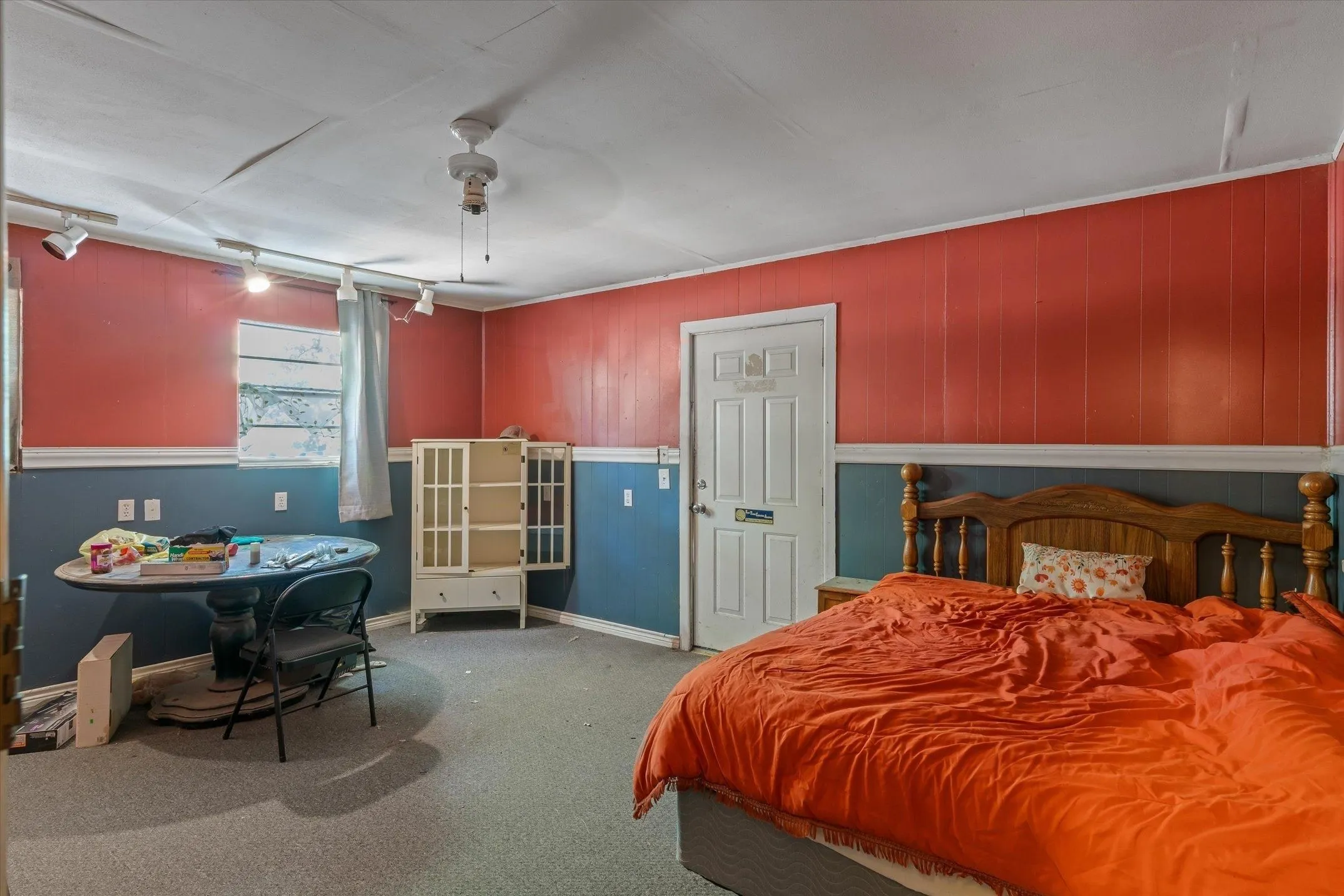 Office For Sale in Wood County , 3615 CR 2330, Mineola, Texas 75773, 0, 0, Garage spaces, 0 Sqft, built in 1902, mls#21384234, Real Estate Agent in Mineola, Homes For Sale in Wood county, Homes For Sale in Mineola, Realtor in Mineola Texas, Real Estate Brokerage Independent Realty Texas, Luminita Cordes Realtor