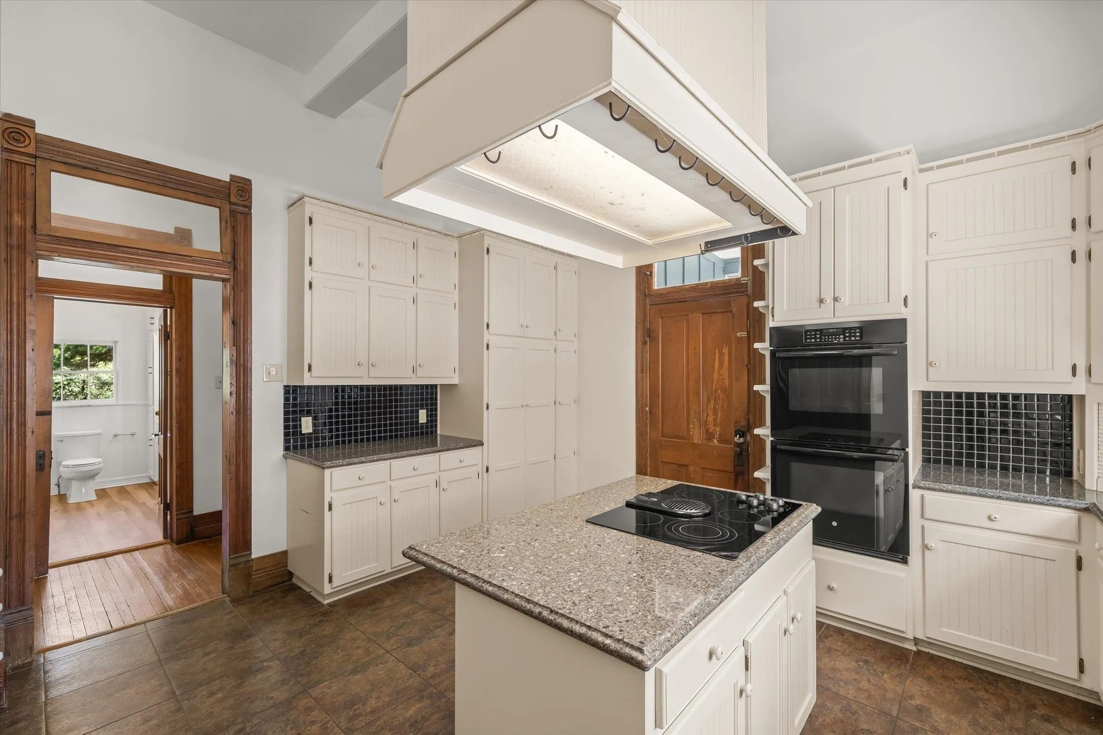 Office For Sale in Wood County , 3615 CR 2330, Mineola, Texas 75773, 0, 0, Garage spaces, 0 Sqft, built in 1902, mls#21384234, Real Estate Agent in Mineola, Homes For Sale in Wood county, Homes For Sale in Mineola, Realtor in Mineola Texas, Real Estate Brokerage Independent Realty Texas, Luminita Cordes Realtor