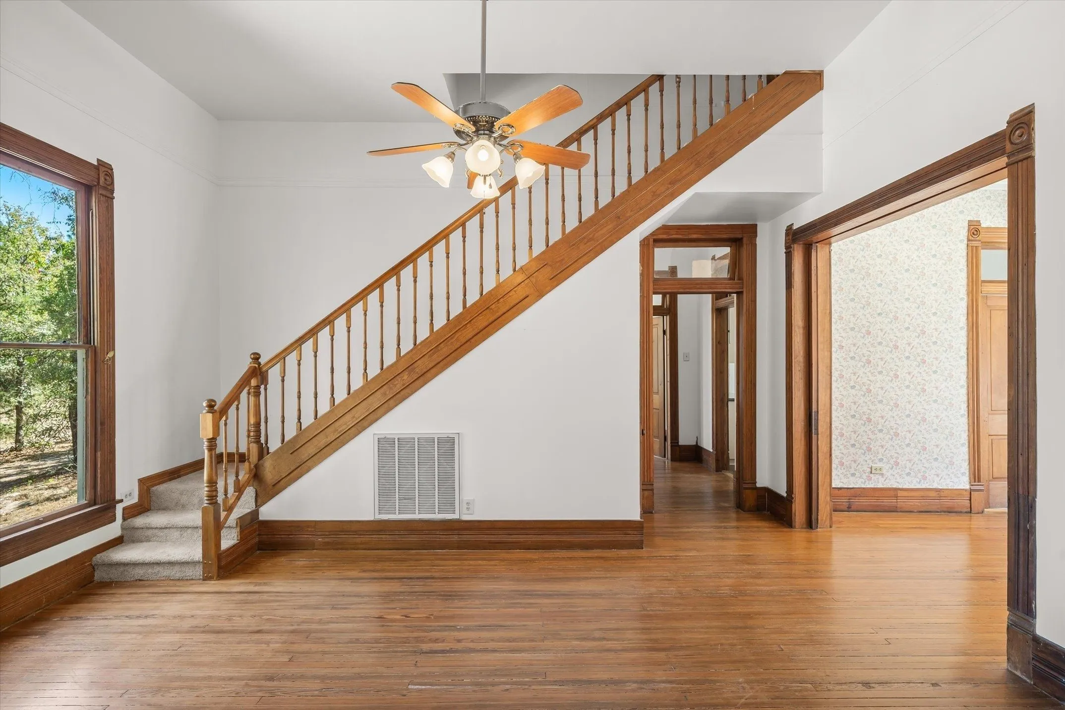 Office For Sale in Wood County , 3615 CR 2330, Mineola, Texas 75773, 0, 0, Garage spaces, 0 Sqft, built in 1902, mls#21384234, Real Estate Agent in Mineola, Homes For Sale in Wood county, Homes For Sale in Mineola, Realtor in Mineola Texas, Real Estate Brokerage Independent Realty Texas, Luminita Cordes Realtor