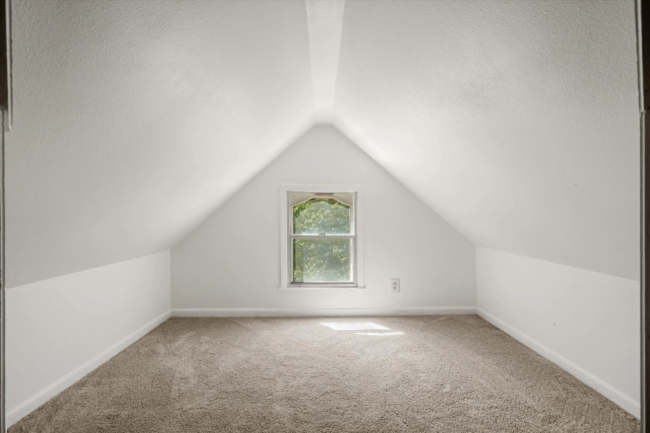Office For Sale in Wood County , 3615 CR 2330, Mineola, Texas 75773, 0, 0, Garage spaces, 0 Sqft, built in 1902, mls#21384234, Real Estate Agent in Mineola, Homes For Sale in Wood county, Homes For Sale in Mineola, Realtor in Mineola Texas, Real Estate Brokerage Independent Realty Texas, Luminita Cordes Realtor