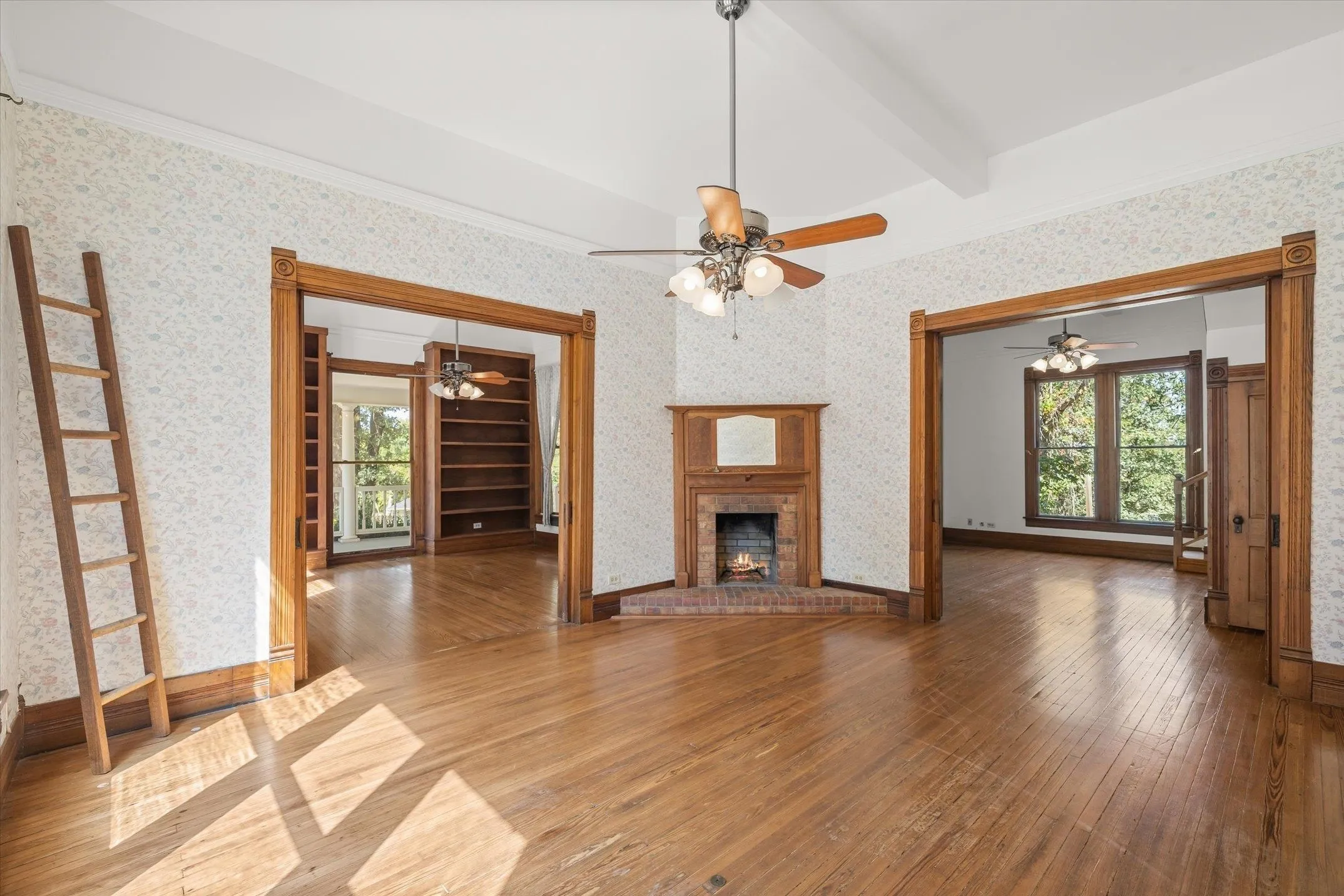 Office For Sale in Wood County , 3615 CR 2330, Mineola, Texas 75773, 0, 0, Garage spaces, 0 Sqft, built in 1902, mls#21384234, Real Estate Agent in Mineola, Homes For Sale in Wood county, Homes For Sale in Mineola, Realtor in Mineola Texas, Real Estate Brokerage Independent Realty Texas, Luminita Cordes Realtor