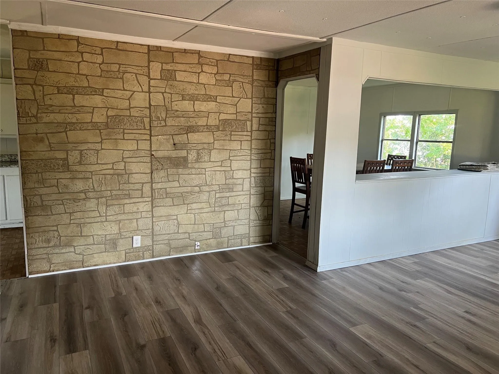 Manufactured Home For Rent in Collin County , 111 County Road 877, Princeton, Texas 75407, 4 Bedroom, 2 Bathroom, 1 Garage spaces, 1,800 Sqft, built in 1973, mls#21396675, Real Estate Agent in Princeton, Homes For Rent in Collin county, Homes For Rent in Princeton, Realtor in Princeton Texas, Real Estate Brokerage Independent Realty Texas, Luminita Cordes Realtor