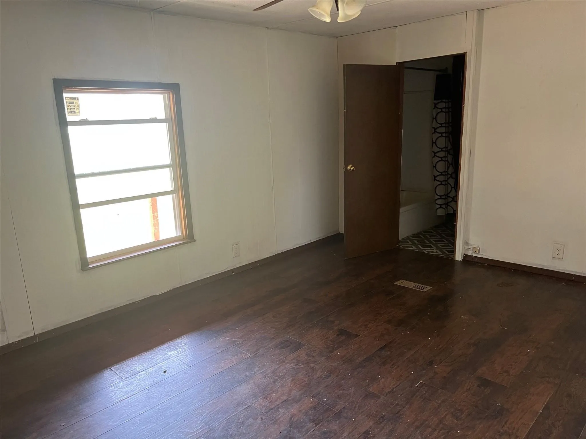 Manufactured Home For Rent in Collin County , 111 County Road 877, Princeton, Texas 75407, 4 Bedroom, 2 Bathroom, 1 Garage spaces, 1,800 Sqft, built in 1973, mls#21396675, Real Estate Agent in Princeton, Homes For Rent in Collin county, Homes For Rent in Princeton, Realtor in Princeton Texas, Real Estate Brokerage Independent Realty Texas, Luminita Cordes Realtor
