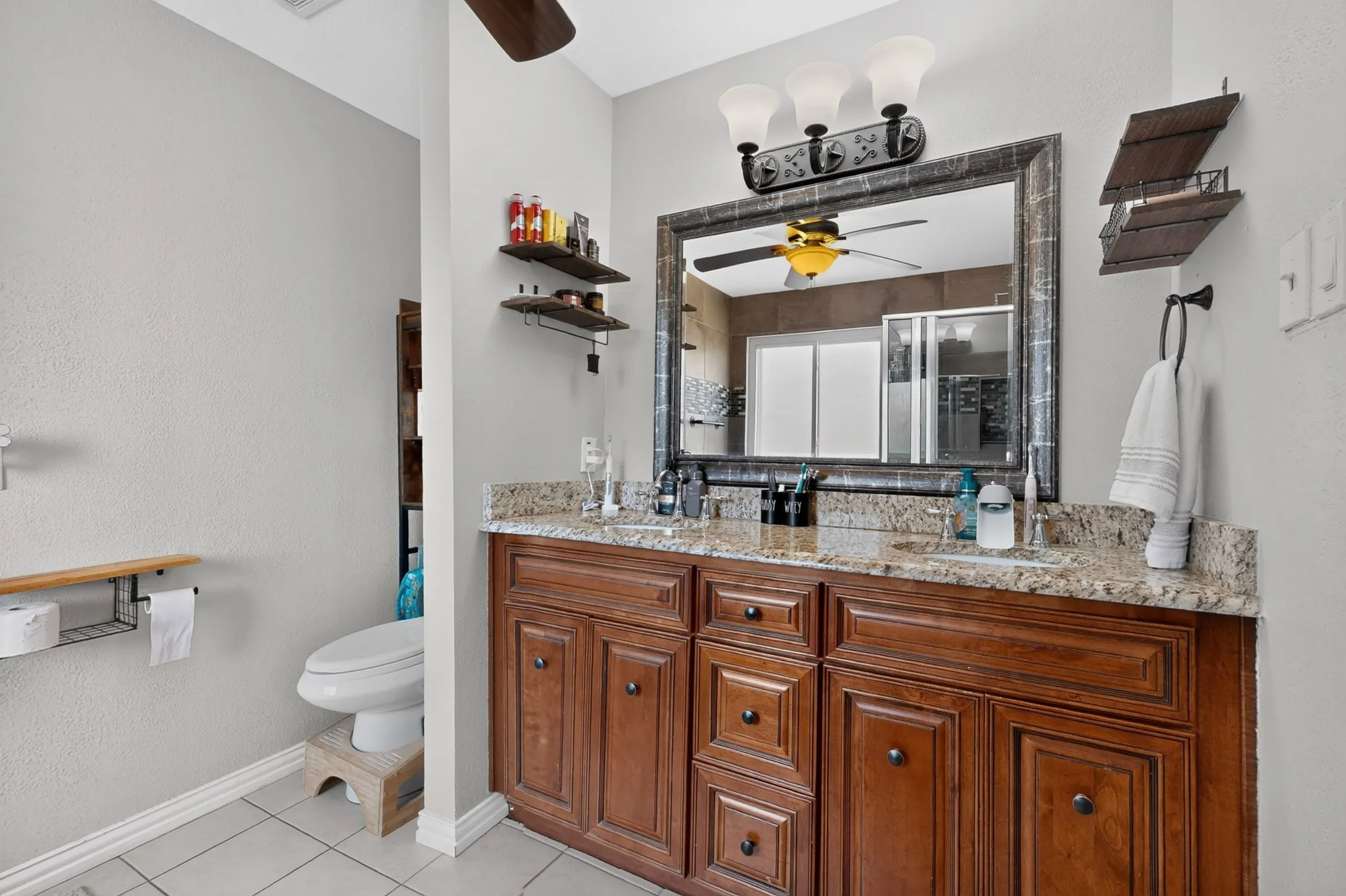 Single Family Residence For Sale in Collin County , 609 Haymeadow Drive, Wylie, Texas 75098, 4 Bedroom, 2 Bathroom, 2 Garage spaces, 1,914 Sqft, built in 2001, mls#21395942, Real Estate Agent in Wylie, Homes For Sale in Collin county, Homes For Sale in Wylie, Realtor in Wylie Texas, Real Estate Brokerage Independent Realty Texas, Luminita Cordes Realtor