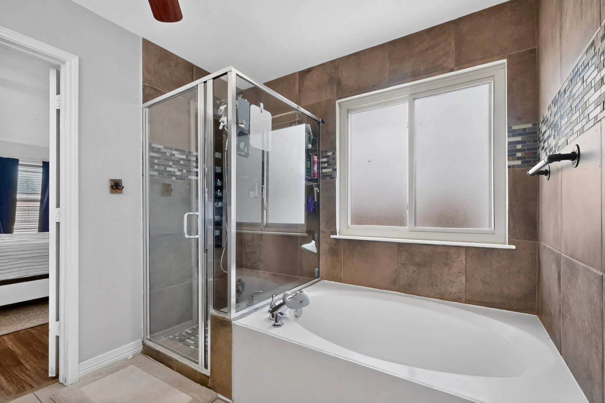 Single Family Residence For Sale in Collin County , 609 Haymeadow Drive, Wylie, Texas 75098, 4 Bedroom, 2 Bathroom, 2 Garage spaces, 1,914 Sqft, built in 2001, mls#21395942, Real Estate Agent in Wylie, Homes For Sale in Collin county, Homes For Sale in Wylie, Realtor in Wylie Texas, Real Estate Brokerage Independent Realty Texas, Luminita Cordes Realtor