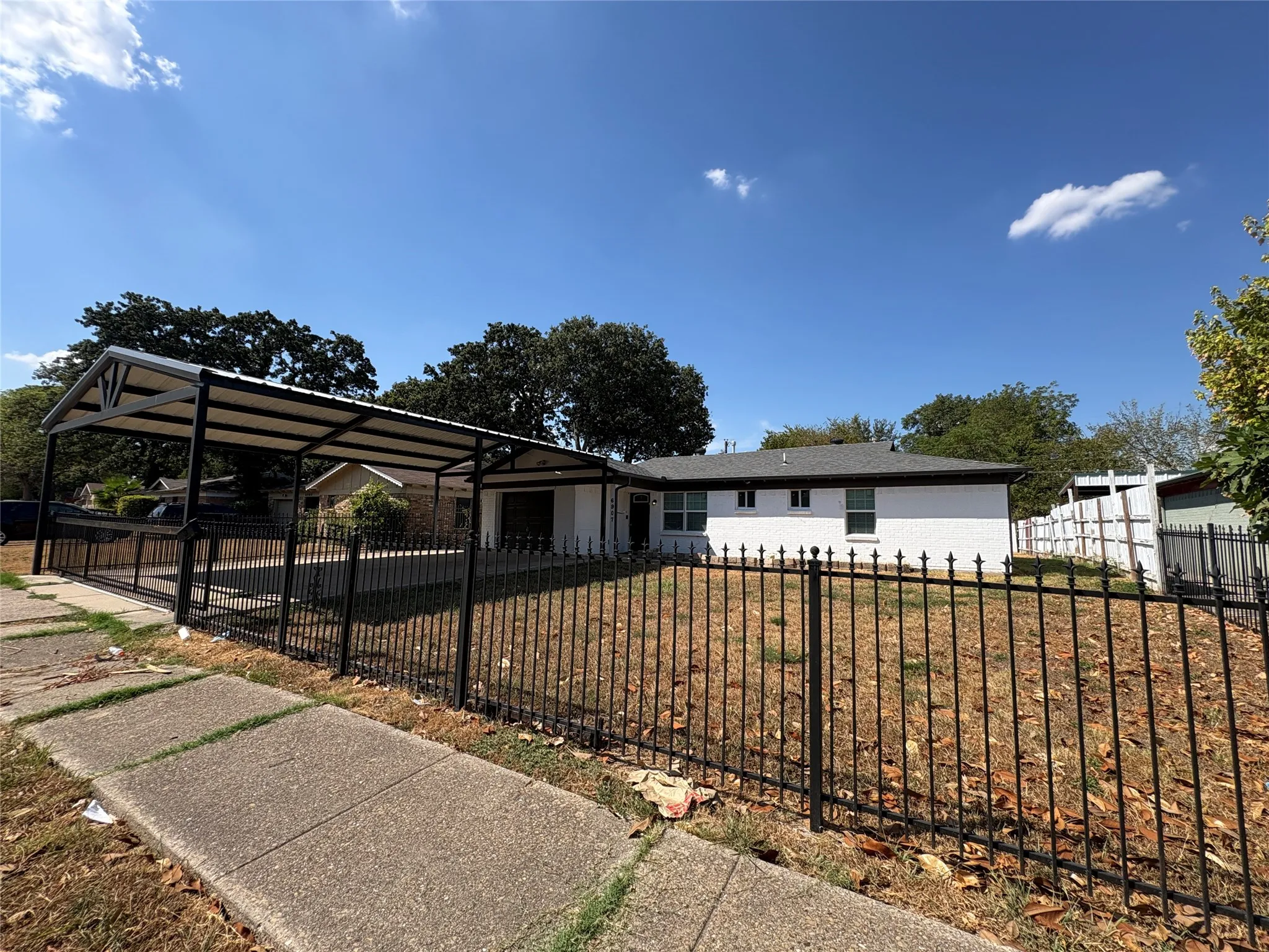 Single Family Residence For Sale in Dallas County , 6907 Atha, Dallas, Texas 75217, 4 Bedroom, 2 Bathroom, 1 Garage spaces, 1,172 Sqft, built in 1960, mls#21394604, Real Estate Agent in Dallas, Homes For Sale in Dallas county, Homes For Sale in Dallas, Realtor in Dallas Texas, Real Estate Brokerage Independent Realty Texas, Luminita Cordes Realtor