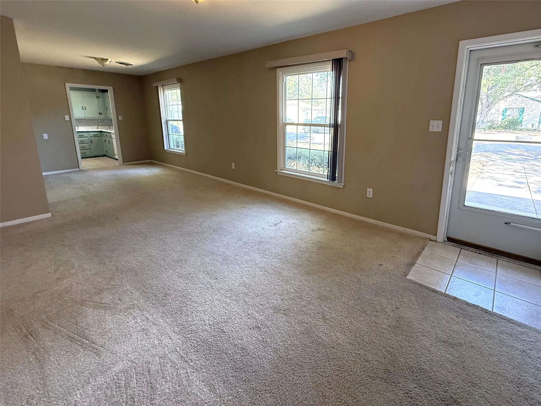 Single Family Residence For Sale in Mc Lennan County , 3520 Maple Avenue, Waco, Texas 76707, 4 Bedroom, 2 Bathroom, Garage spaces, 1,669 Sqft, built in 1950, mls#21396658, Real Estate Agent in Waco, Homes For Sale in Mc Lennan county, Homes For Sale in Waco, Realtor in Waco Texas, Real Estate Brokerage Independent Realty Texas, Luminita Cordes Realtor