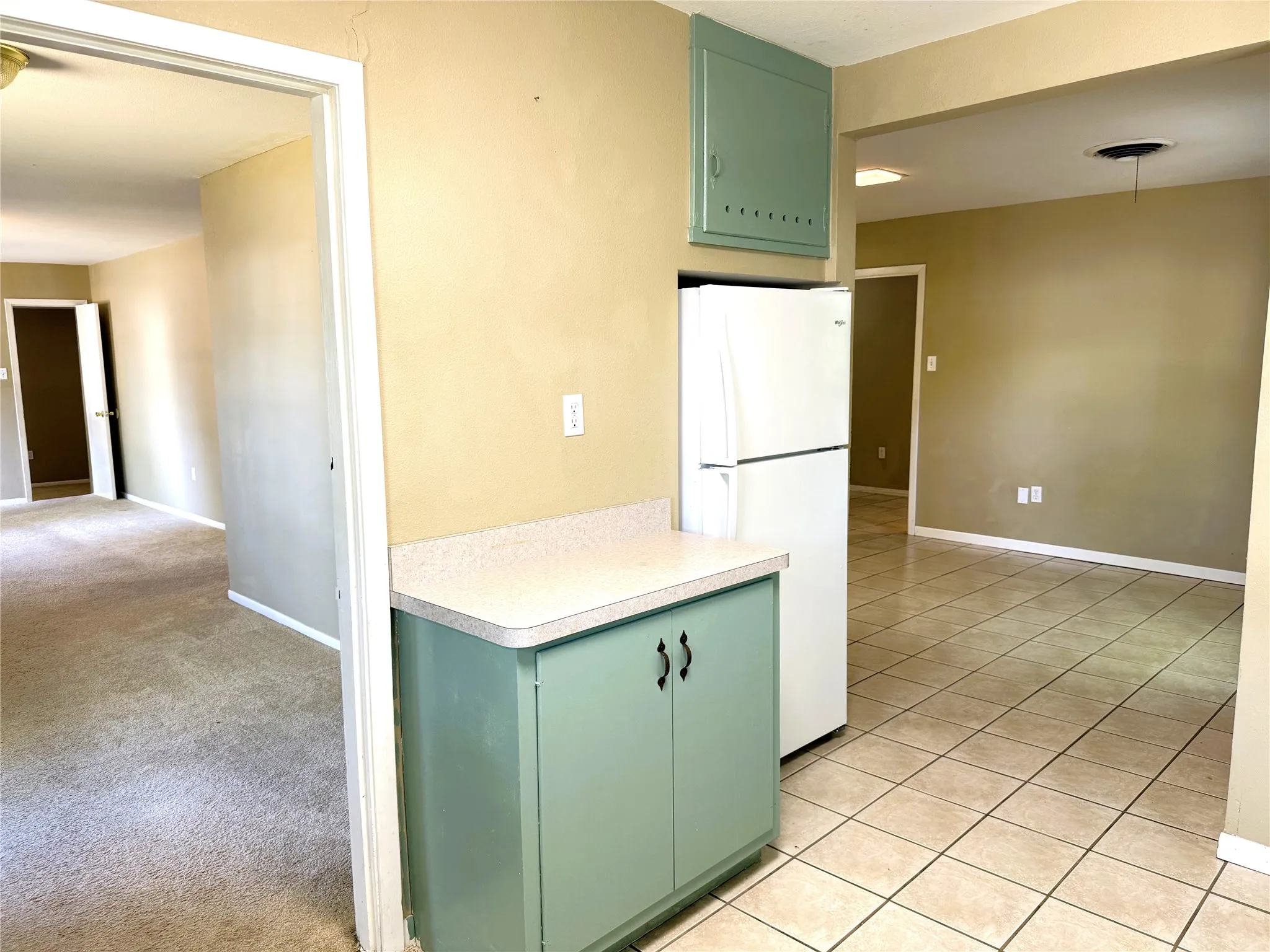 Single Family Residence For Sale in Mc Lennan County , 3520 Maple Avenue, Waco, Texas 76707, 4 Bedroom, 2 Bathroom, Garage spaces, 1,669 Sqft, built in 1950, mls#21396658, Real Estate Agent in Waco, Homes For Sale in Mc Lennan county, Homes For Sale in Waco, Realtor in Waco Texas, Real Estate Brokerage Independent Realty Texas, Luminita Cordes Realtor