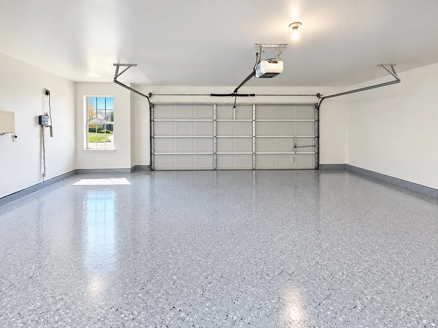 Single Family Residence For Sale in Tarrant County , 11504 Crystal Falls Drive, Fort Worth, Texas 76244, 4 Bedroom, 2 Bathroom, Garage spaces, 2,199 Sqft, built in 2004, mls#21394355, Real Estate Agent in Fort Worth, Homes For Sale in Tarrant county, Homes For Sale in Fort Worth, Realtor in Fort Worth Texas, Real Estate Brokerage Independent Realty Texas, Luminita Cordes Realtor