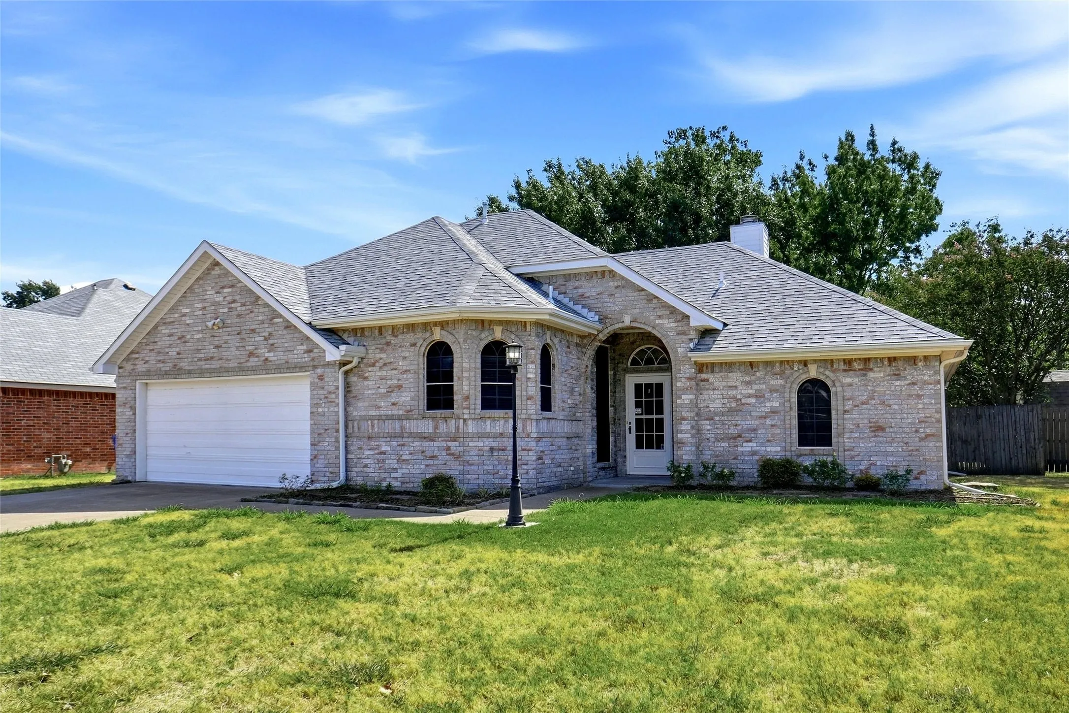 Single Family Residence For Rent