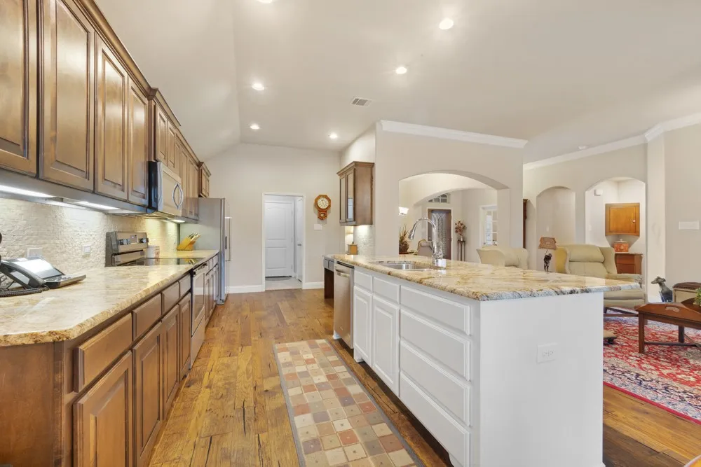 Single Family Residence For Sale in Denton County , 3712 Ann Arbor Lane, Denton, Texas 76207, 3 Bedroom, 2 Bathroom, 2 Garage spaces, 2,001 Sqft, built in 2016, mls#21386255, Real Estate Agent in Denton, Homes For Sale in Denton county, Homes For Sale in Denton, Realtor in Denton Texas, Real Estate Brokerage Independent Realty Texas, Luminita Cordes Realtor