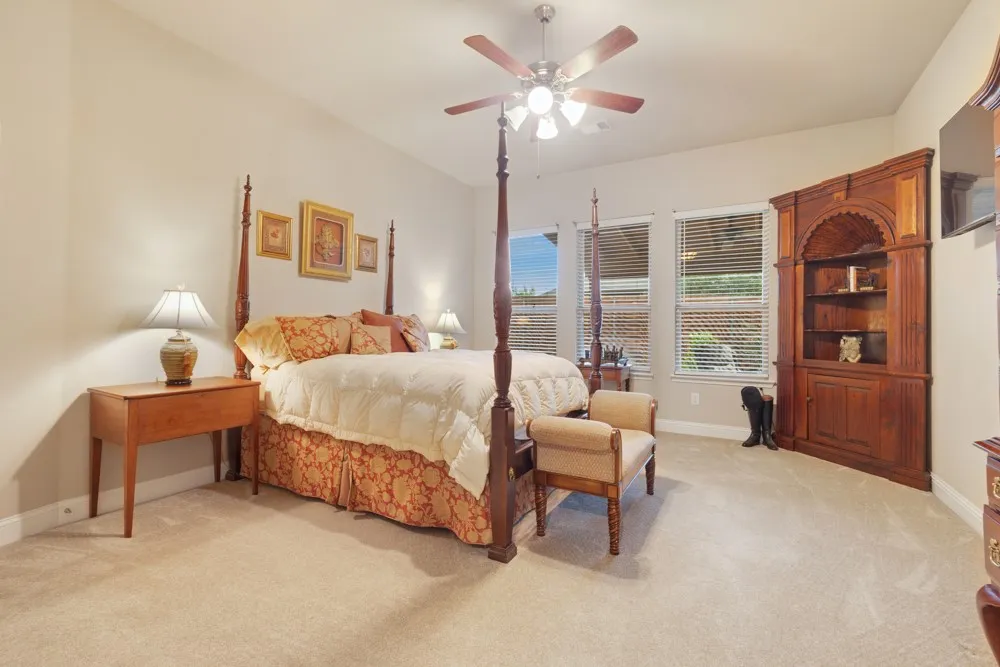 Enjoy a large primary suite with new plush carpet.