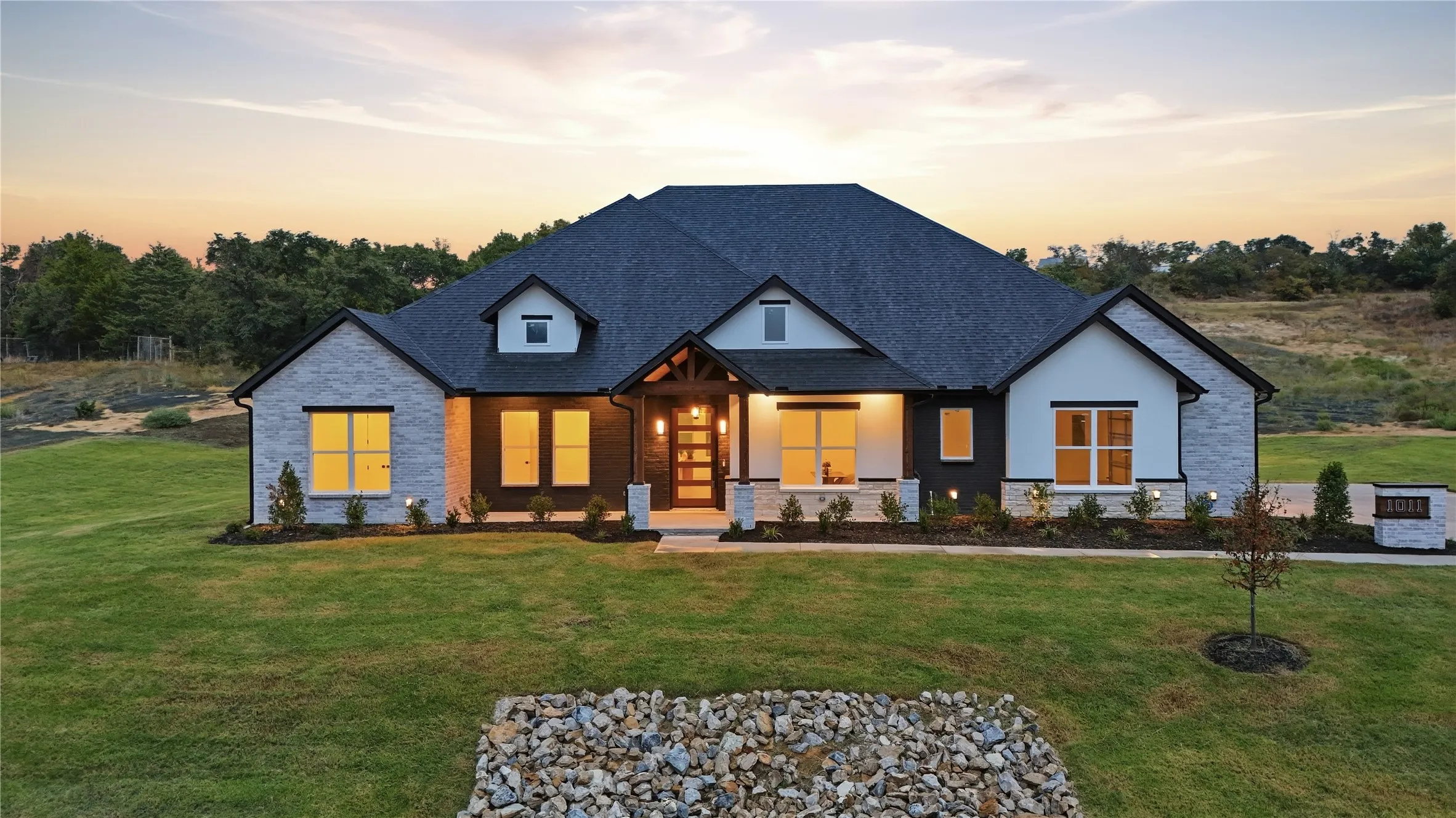 Single Family Residence For Sale in Parker County , 1011 Meadow Wood Terrace, Azle, Texas 76020, 4 Bedroom, 3 Bathroom, 3 Garage spaces, 2,800 Sqft, built in 2026, mls#21396680, Real Estate Agent in Azle, Homes For Sale in Parker county, Homes For Sale in Azle, Realtor in Azle Texas, Real Estate Brokerage Independent Realty Texas, Luminita Cordes Realtor