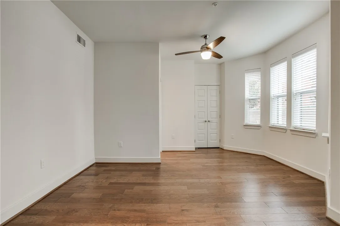 Townhouse For Rent in Dallas County , 2525 State Street 1113, Dallas, Texas 75201, 3 Bedroom, 4 Bathroom, 3 Garage spaces, 2,282 Sqft, built in 2016, mls#21396697, Real Estate Agent in Dallas, Homes For Rent in Dallas county, Homes For Rent in Dallas, Realtor in Dallas Texas, Real Estate Brokerage Independent Realty Texas, Luminita Cordes Realtor