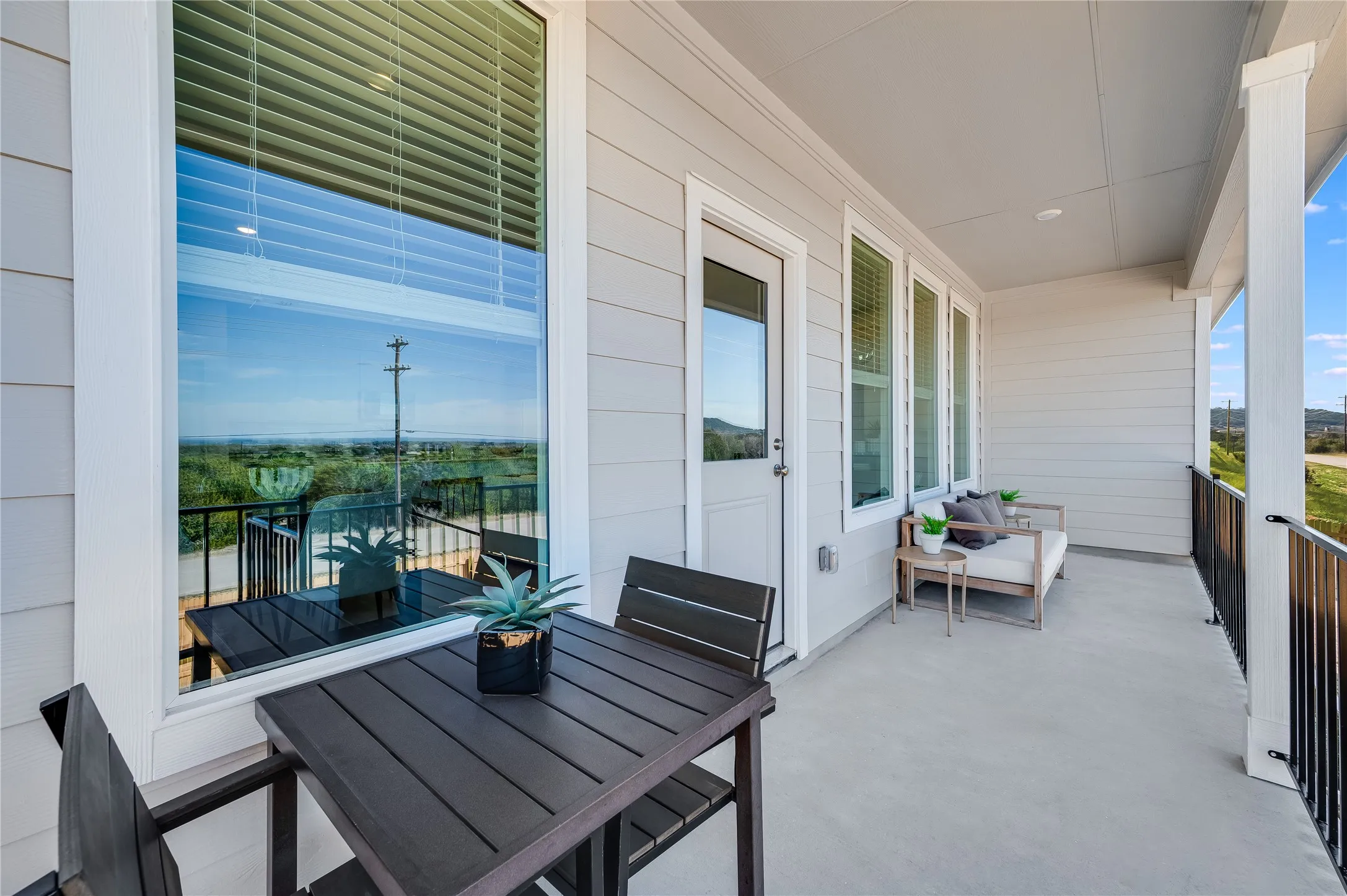 Single Family Residence For Sale in Denton County , 705 Colt Lane, Aubrey, Texas 76227, 4 Bedroom, 3 Bathroom, 2 Garage spaces, 2,210 Sqft, built in 2026, mls#21396590, Real Estate Agent in Aubrey, Homes For Sale in Denton county, Homes For Sale in Aubrey, Realtor in Aubrey Texas, Real Estate Brokerage Independent Realty Texas, Luminita Cordes Realtor