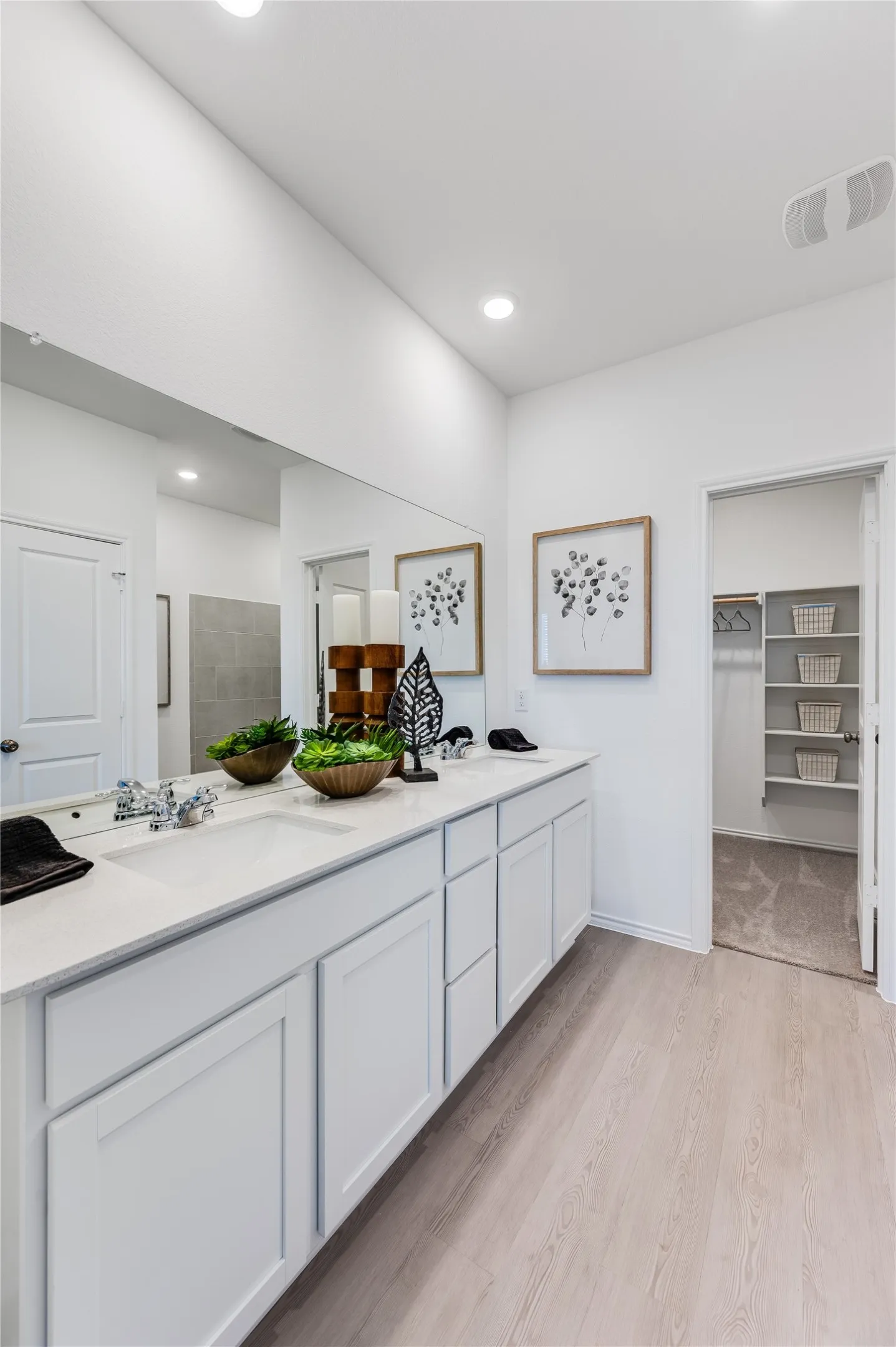 Single Family Residence For Sale in Denton County , 705 Colt Lane, Aubrey, Texas 76227, 4 Bedroom, 3 Bathroom, 2 Garage spaces, 2,210 Sqft, built in 2026, mls#21396590, Real Estate Agent in Aubrey, Homes For Sale in Denton county, Homes For Sale in Aubrey, Realtor in Aubrey Texas, Real Estate Brokerage Independent Realty Texas, Luminita Cordes Realtor