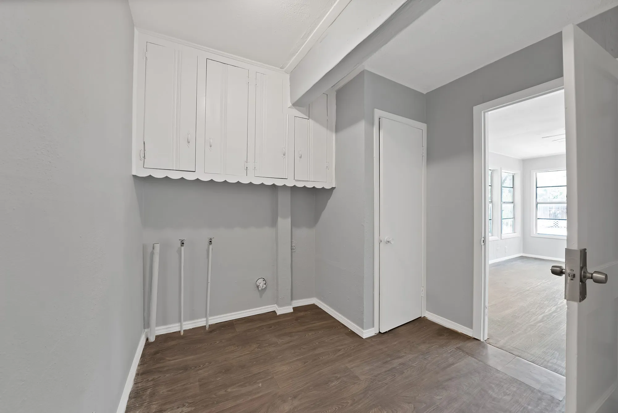 Single Family Residence For Rent in Tarrant County , 2305 8th Avenue, Fort Worth, Texas 76110, 3 Bedroom, 1 Bathroom, 1 Garage spaces, 1,156 Sqft, built in 1955, mls#21393964, Real Estate Agent in Fort Worth, Homes For Rent in Tarrant county, Homes For Rent in Fort Worth, Realtor in Fort Worth Texas, Real Estate Brokerage Independent Realty Texas, Luminita Cordes Realtor