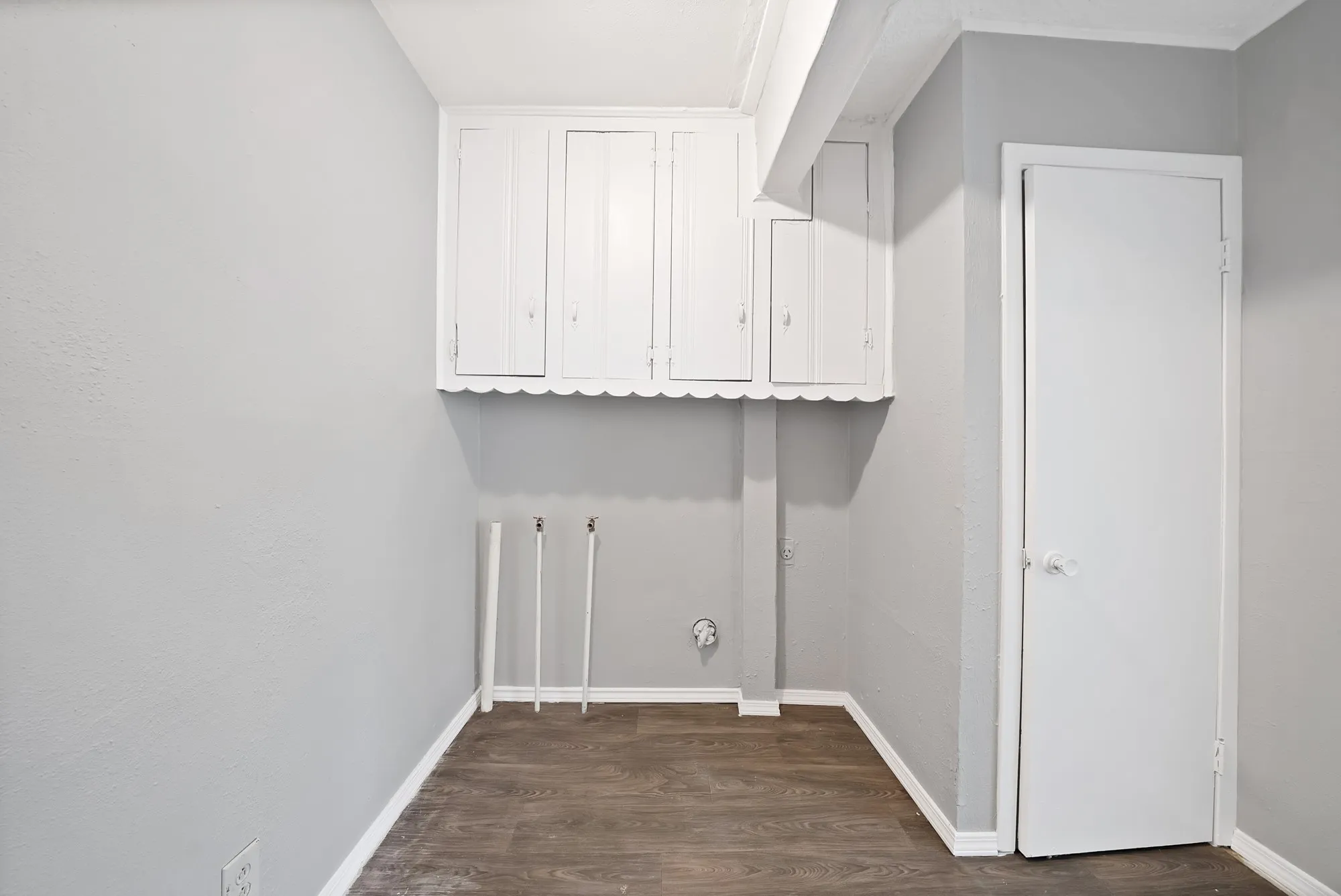 Single Family Residence For Rent in Tarrant County , 2305 8th Avenue, Fort Worth, Texas 76110, 3 Bedroom, 1 Bathroom, 1 Garage spaces, 1,156 Sqft, built in 1955, mls#21393964, Real Estate Agent in Fort Worth, Homes For Rent in Tarrant county, Homes For Rent in Fort Worth, Realtor in Fort Worth Texas, Real Estate Brokerage Independent Realty Texas, Luminita Cordes Realtor