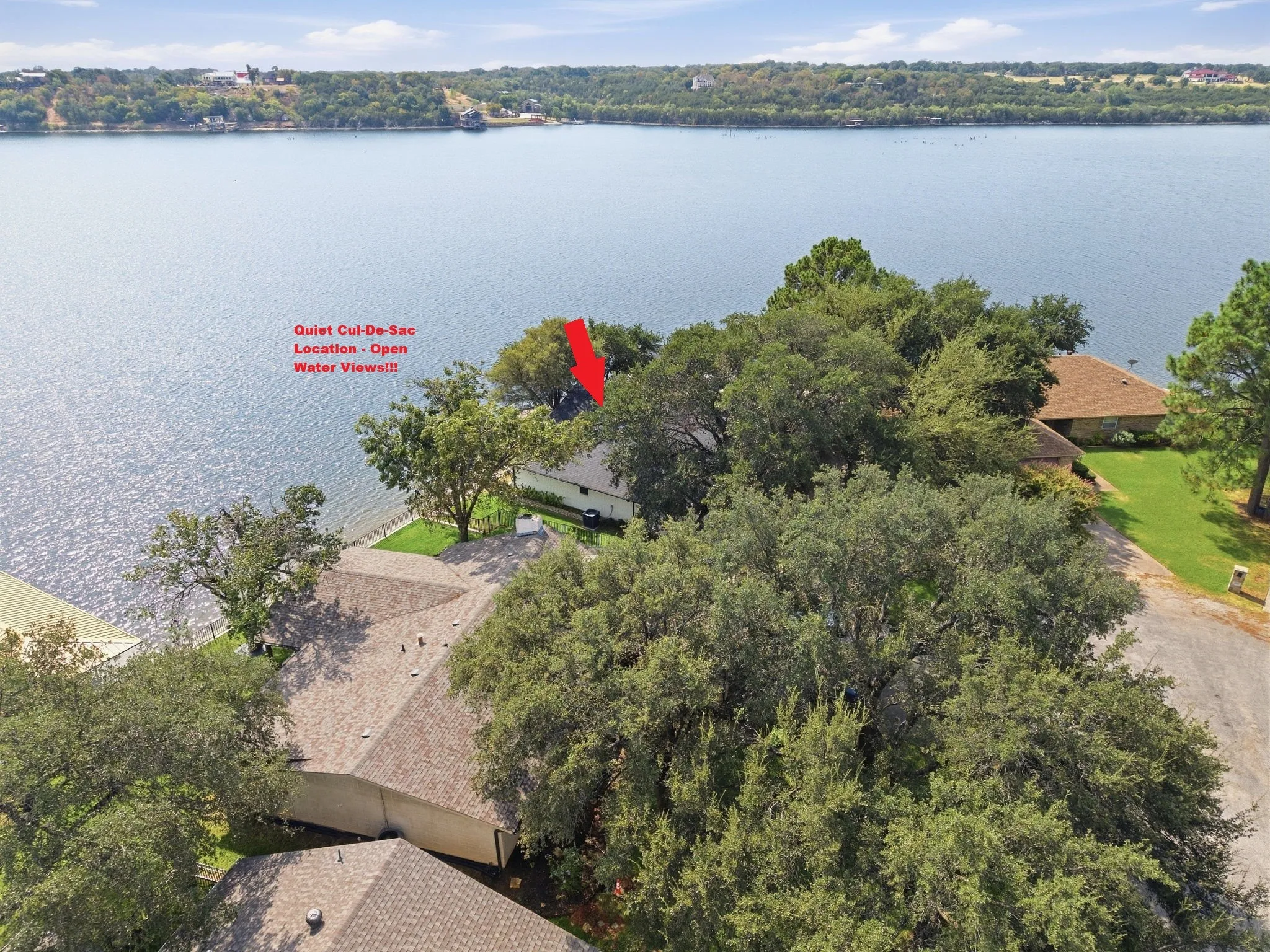 Single Family Residence For Sale in Hood County , 4210 Bar Harbor Court, Granbury, Texas 76049, 3 Bedroom, 2 Bathroom, 2 Garage spaces, 2,028 Sqft, built in 1988, mls#21381739, Real Estate Agent in Granbury, Homes For Sale in Hood county, Homes For Sale in Granbury, Realtor in Granbury Texas, Real Estate Brokerage Independent Realty Texas, Luminita Cordes Realtor