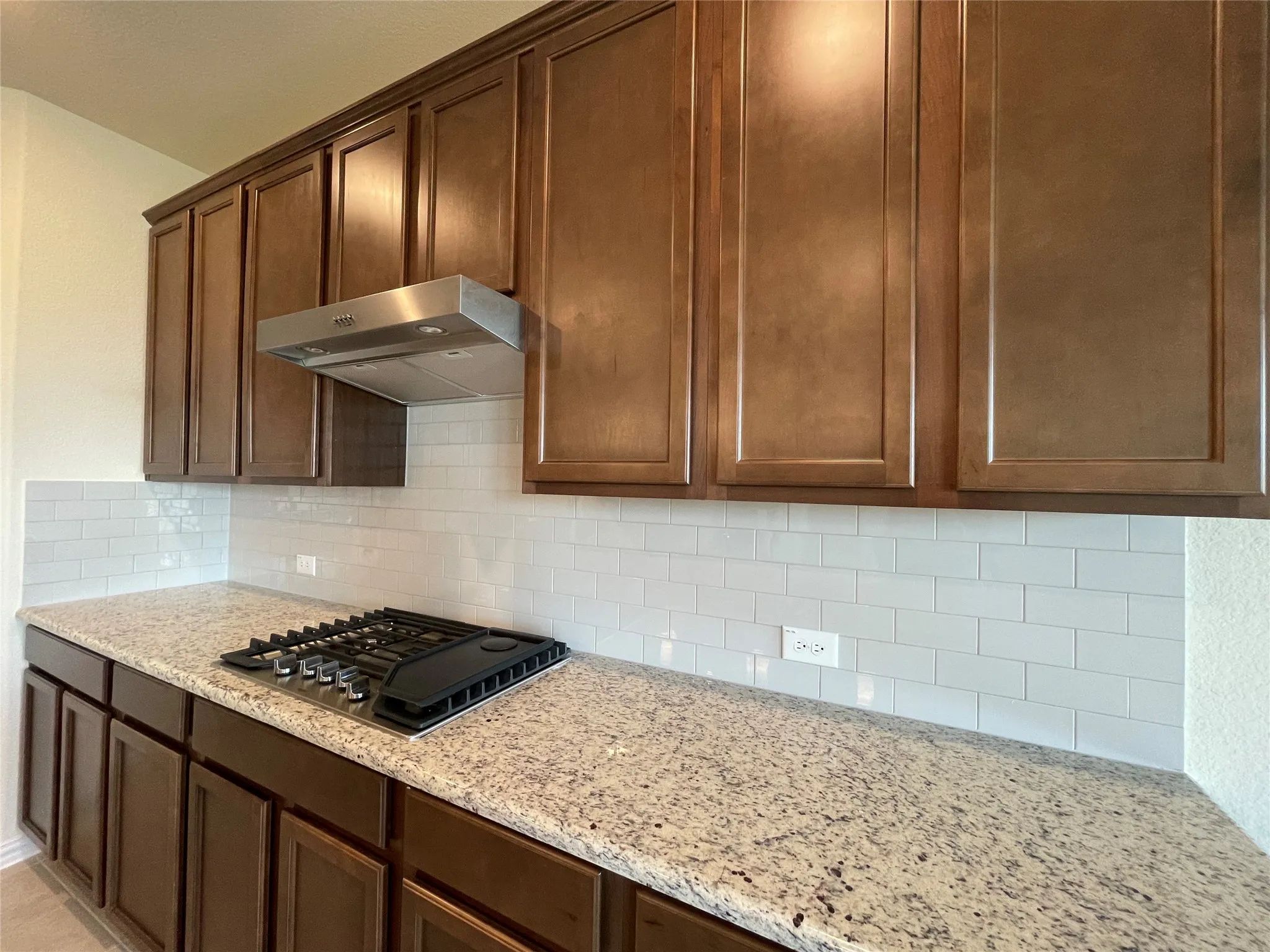 Single Family Residence For Sale in Collin County , 1805 Nelson Street, Anna, Texas 75409, 5 Bedroom, 3 Bathroom, 2 Garage spaces, 3,021 Sqft, built in 2022, mls#21396375, Real Estate Agent in Anna, Homes For Sale in Collin county, Homes For Sale in Anna, Realtor in Anna Texas, Real Estate Brokerage Independent Realty Texas, Luminita Cordes Realtor