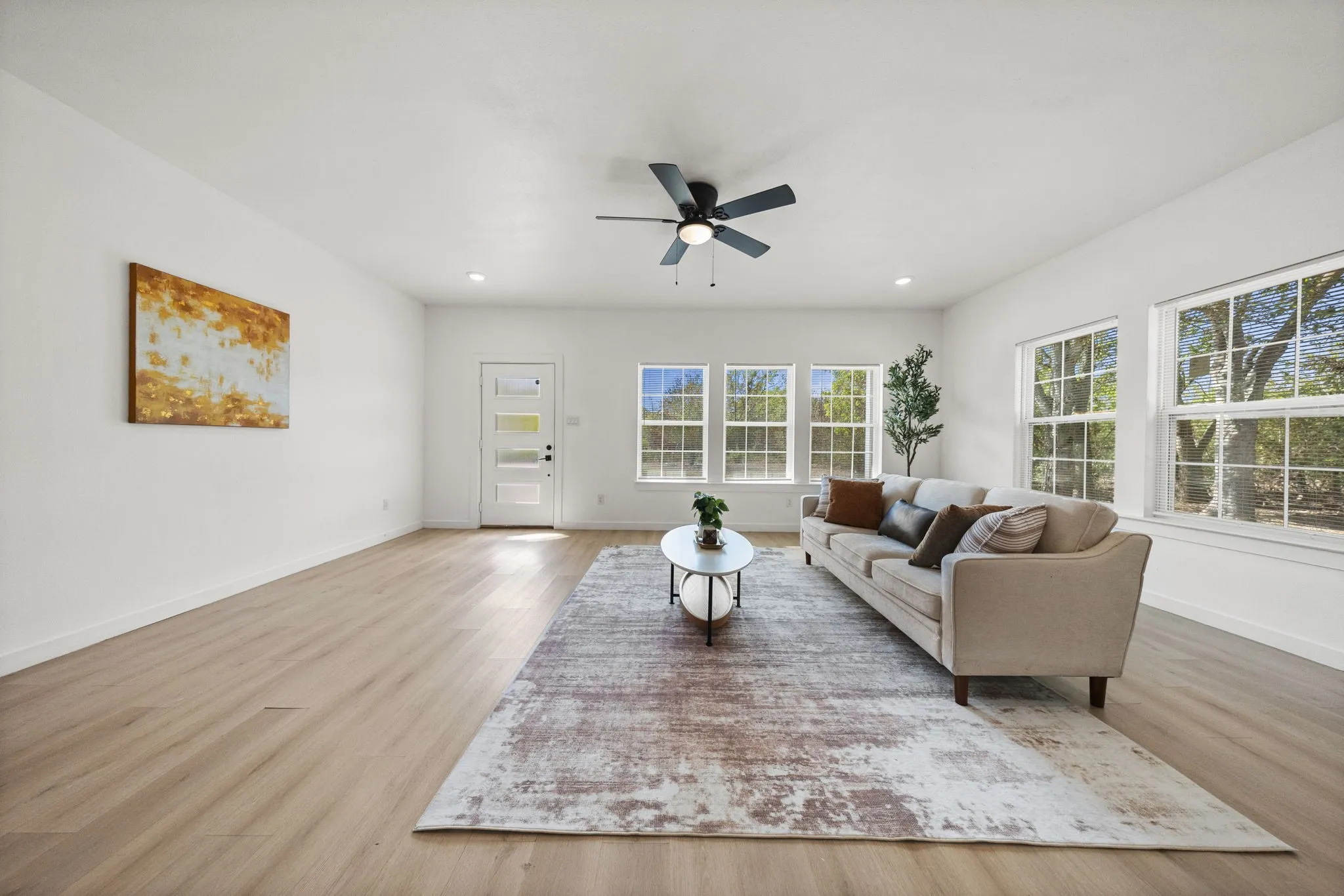 Single Family Residence For Sale in Henderson County , 100 Browning Circle, Gun Barrel City, Texas 75156, 3 Bedroom, 2 Bathroom, 1 Garage spaces, 1,300 Sqft, built in 2022, mls#21395493, Real Estate Agent in Gun Barrel City, Homes For Sale in Henderson county, Homes For Sale in Gun Barrel City, Realtor in Gun Barrel City Texas, Real Estate Brokerage Independent Realty Texas, Luminita Cordes Realtor