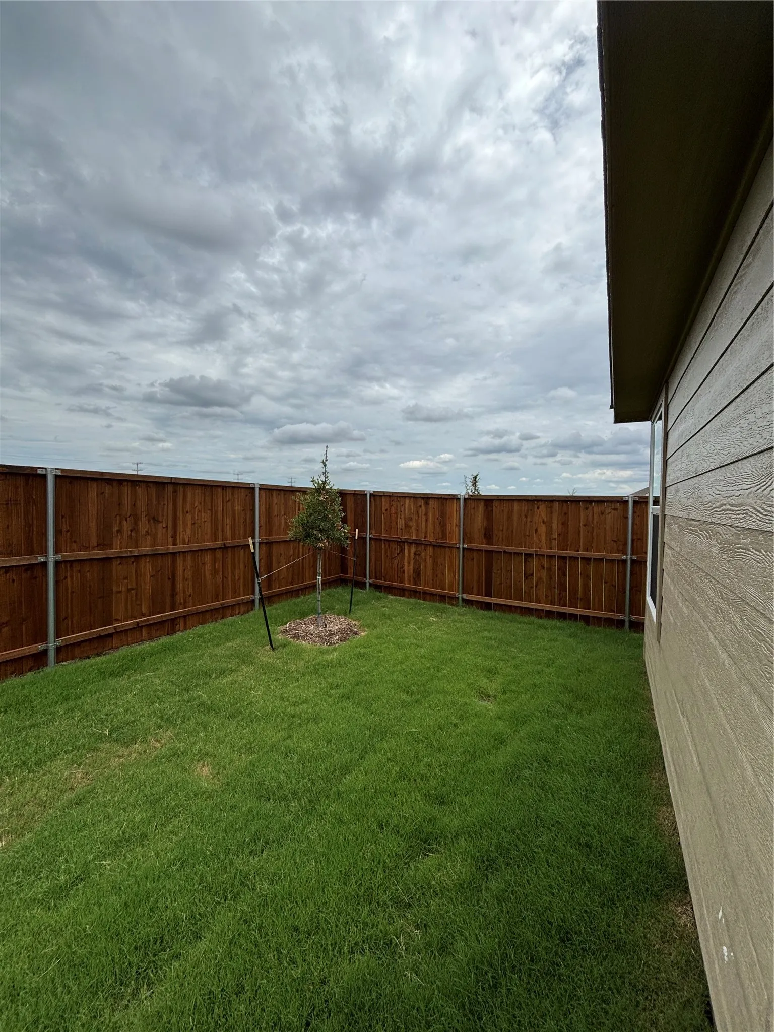 Single Family Residence For Sale in Denton County , 936 Pastern Street, Aubrey, Texas 76227, 4 Bedroom, 2 Bathroom, 2 Garage spaces, 1,656 Sqft, built in 2026, mls#21396639, Real Estate Agent in Aubrey, Homes For Sale in Denton county, Homes For Sale in Aubrey, Realtor in Aubrey Texas, Real Estate Brokerage Independent Realty Texas, Luminita Cordes Realtor