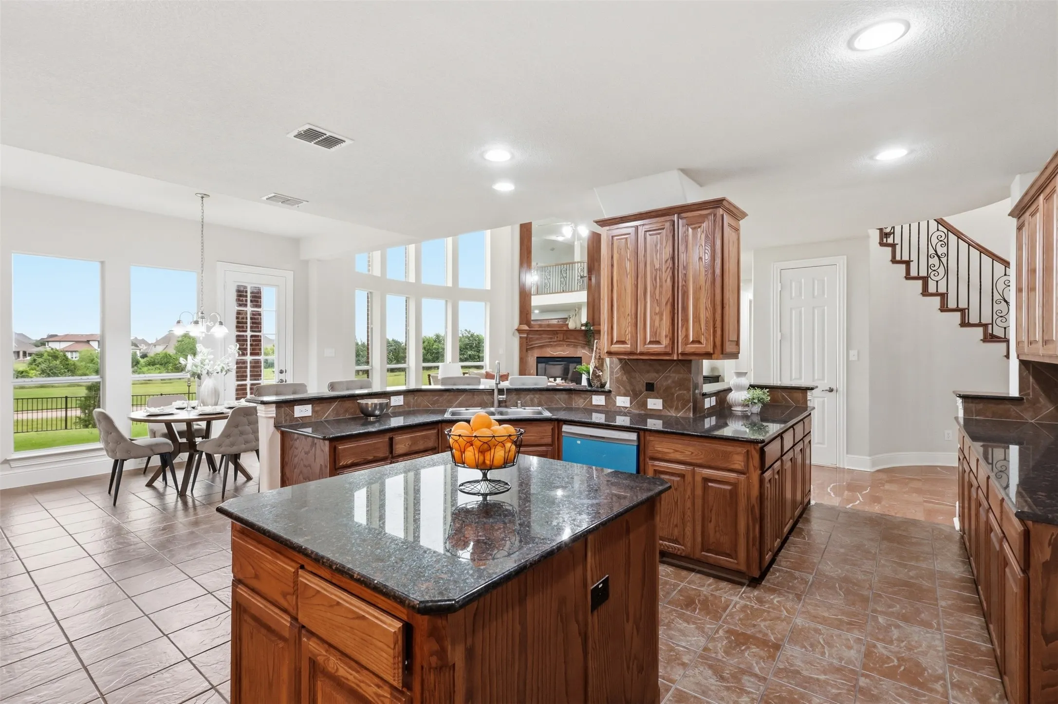 Single Family Residence For Rent in Collin County , 2841 Meadow Ridge Drive, Prosper, Texas 75078, 5 Bedroom, 5 Bathroom, 3 Garage spaces, 5,442 Sqft, built in 2008, mls#21395567, Real Estate Agent in Prosper, Homes For Rent in Collin county, Homes For Rent in Prosper, Realtor in Prosper Texas, Real Estate Brokerage Independent Realty Texas, Luminita Cordes Realtor