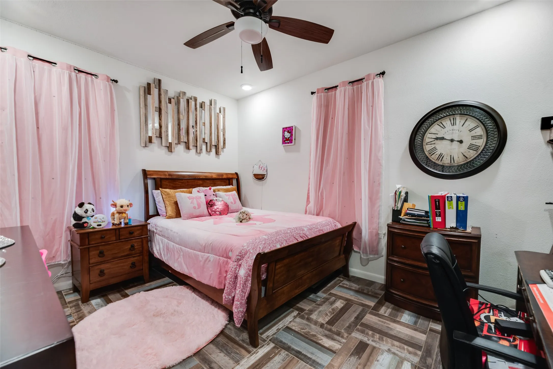 Single Family Residence For Sale in Hunt County , 3091 Interstate 30 W, Caddo Mills, Texas 75135, 7 Bedroom, 7 Bathroom, Garage spaces, 7,600 Sqft, built in 2017, mls#21390056, Real Estate Agent in Caddo Mills, Homes For Sale in Hunt county, Homes For Sale in Caddo Mills, Realtor in Caddo Mills Texas, Real Estate Brokerage Independent Realty Texas, Luminita Cordes Realtor