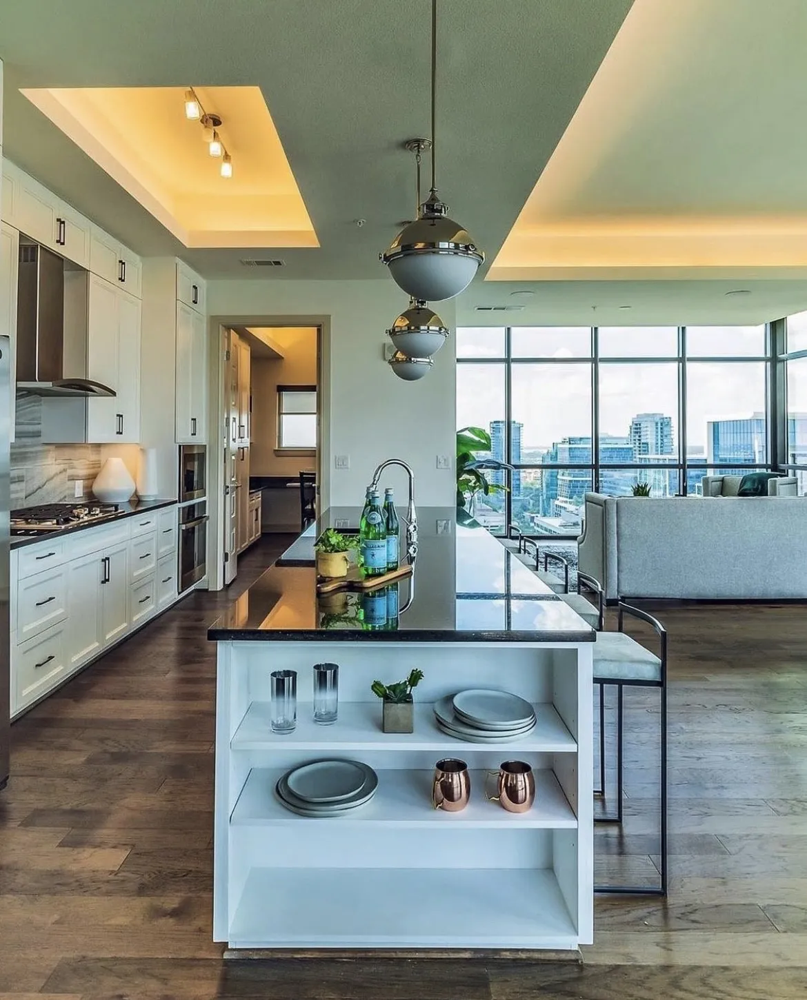 Condominium For Rent in Dallas County , 2323 N Akard Street 1401, Dallas, Texas 75201, 3 Bedroom, 4 Bathroom, 3 Garage spaces, 2,556 Sqft, built in 2018, mls#21396726, Real Estate Agent in Dallas, Homes For Rent in Dallas county, Homes For Rent in Dallas, Realtor in Dallas Texas, Real Estate Brokerage Independent Realty Texas, Luminita Cordes Realtor