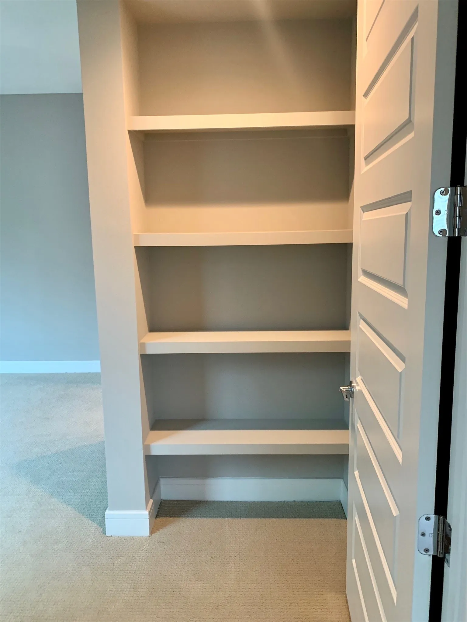 Condominium For Rent in Dallas County , 2323 N Akard Street 1401, Dallas, Texas 75201, 3 Bedroom, 4 Bathroom, 3 Garage spaces, 2,556 Sqft, built in 2018, mls#21396726, Real Estate Agent in Dallas, Homes For Rent in Dallas county, Homes For Rent in Dallas, Realtor in Dallas Texas, Real Estate Brokerage Independent Realty Texas, Luminita Cordes Realtor