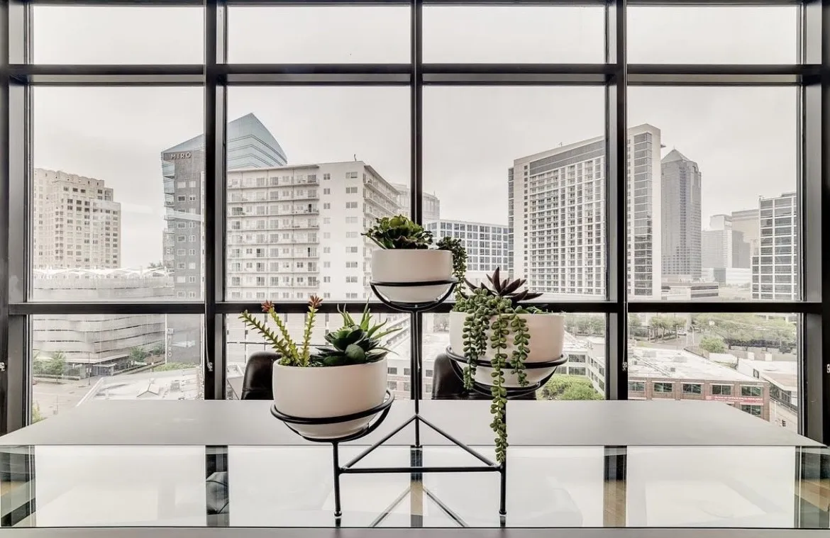 Condominium For Rent in Dallas County , 2323 N Akard Street 1401, Dallas, Texas 75201, 3 Bedroom, 4 Bathroom, 3 Garage spaces, 2,556 Sqft, built in 2018, mls#21396726, Real Estate Agent in Dallas, Homes For Rent in Dallas county, Homes For Rent in Dallas, Realtor in Dallas Texas, Real Estate Brokerage Independent Realty Texas, Luminita Cordes Realtor
