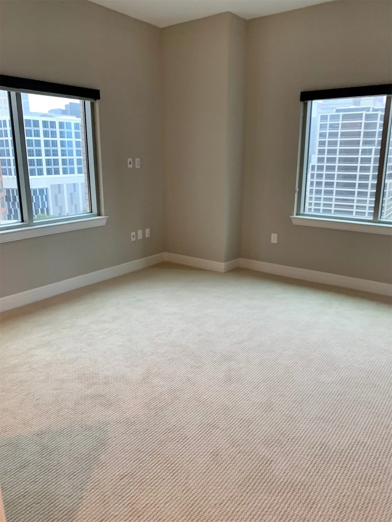 Condominium For Rent in Dallas County , 2323 N Akard Street 1401, Dallas, Texas 75201, 3 Bedroom, 4 Bathroom, 3 Garage spaces, 2,556 Sqft, built in 2018, mls#21396726, Real Estate Agent in Dallas, Homes For Rent in Dallas county, Homes For Rent in Dallas, Realtor in Dallas Texas, Real Estate Brokerage Independent Realty Texas, Luminita Cordes Realtor