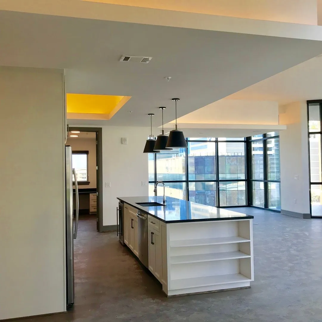 Condominium For Rent in Dallas County , 2323 N Akard Street 1401, Dallas, Texas 75201, 3 Bedroom, 4 Bathroom, 3 Garage spaces, 2,556 Sqft, built in 2018, mls#21396726, Real Estate Agent in Dallas, Homes For Rent in Dallas county, Homes For Rent in Dallas, Realtor in Dallas Texas, Real Estate Brokerage Independent Realty Texas, Luminita Cordes Realtor