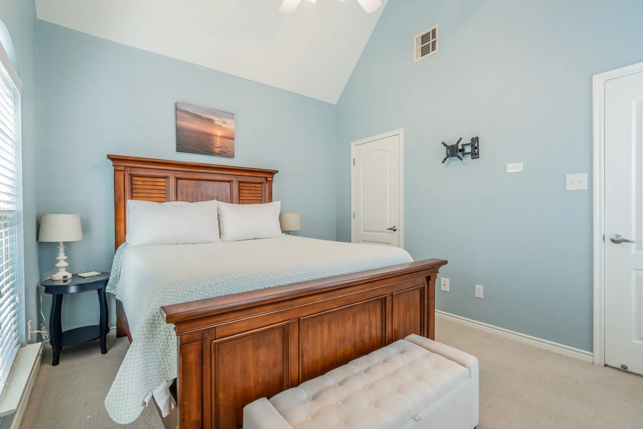 Townhouse For Sale in Collin County , 6774 Cortona Lane, Frisco, Texas 75034, 2 Bedroom, 3 Bathroom, 2 Garage spaces, 1,687 Sqft, built in 2006, mls#21396713, Real Estate Agent in Frisco, Homes For Sale in Collin county, Homes For Sale in Frisco, Realtor in Frisco Texas, Real Estate Brokerage Independent Realty Texas, Luminita Cordes Realtor