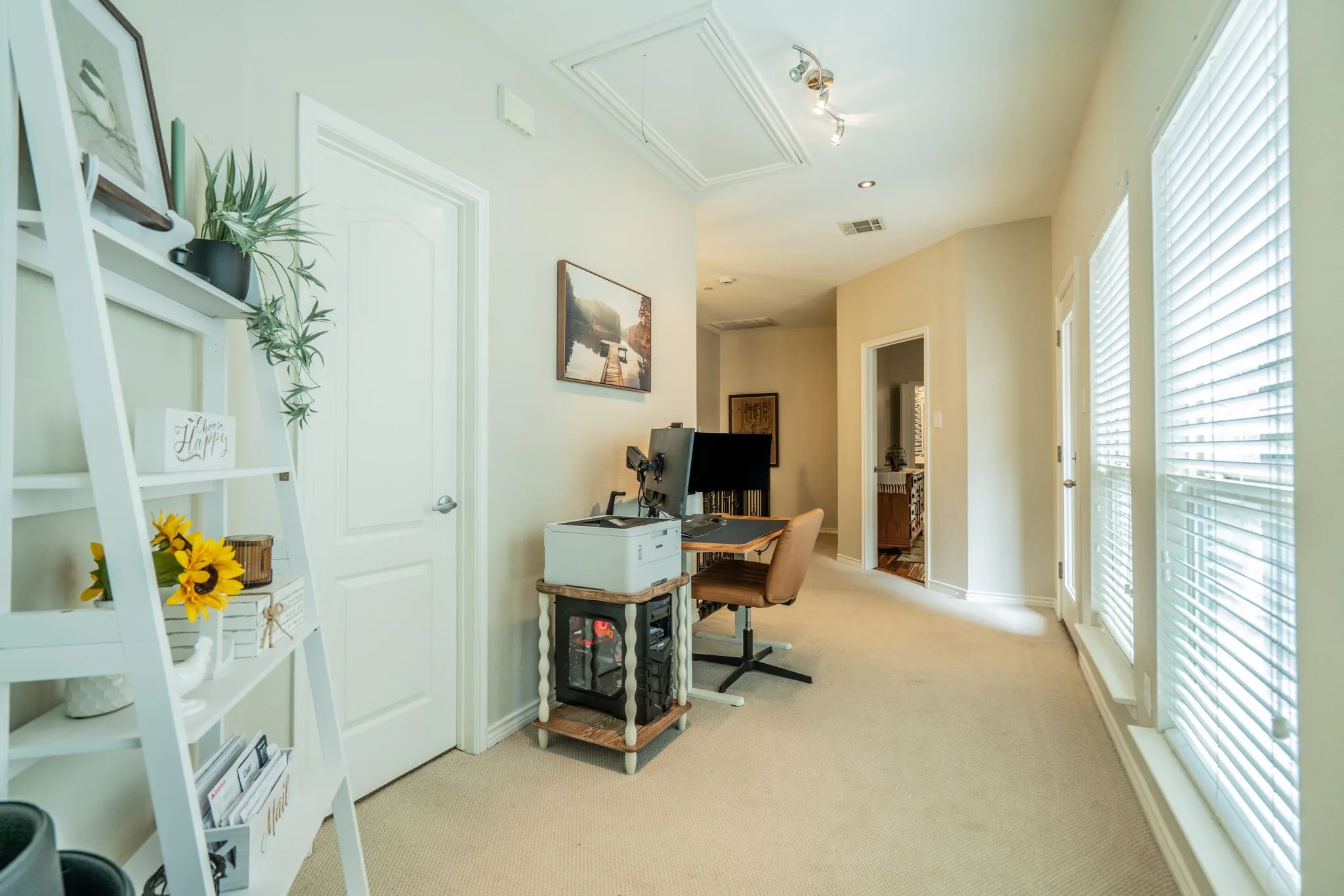 Townhouse For Sale in Collin County , 6774 Cortona Lane, Frisco, Texas 75034, 2 Bedroom, 3 Bathroom, 2 Garage spaces, 1,687 Sqft, built in 2006, mls#21396713, Real Estate Agent in Frisco, Homes For Sale in Collin county, Homes For Sale in Frisco, Realtor in Frisco Texas, Real Estate Brokerage Independent Realty Texas, Luminita Cordes Realtor