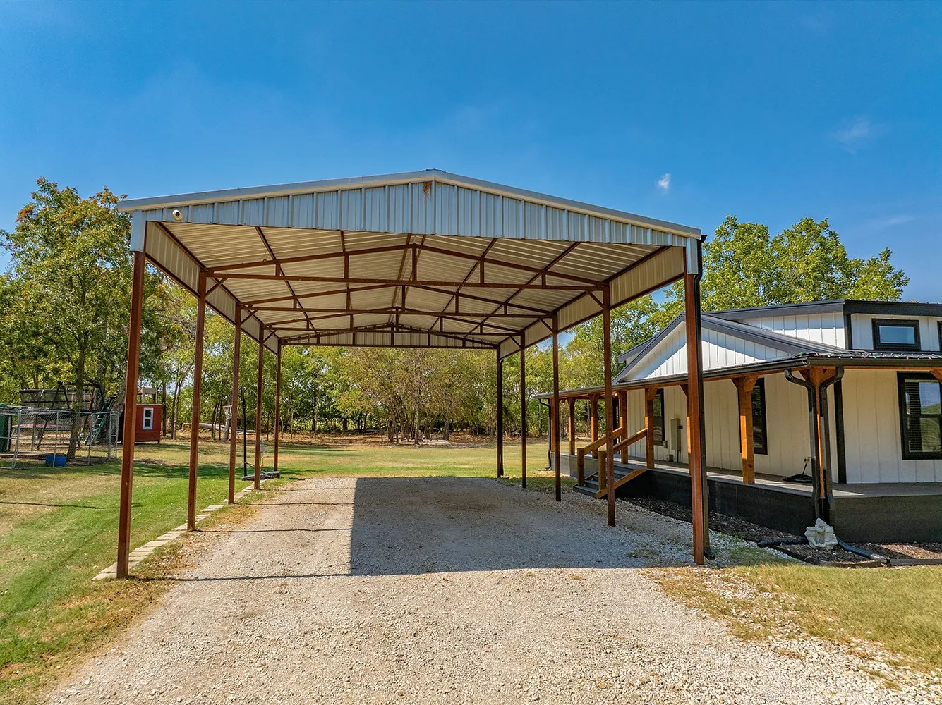 Single Family Residence For Sale in Cooke County , 9771 FM 51, Valley View, Texas 76272, 3 Bedroom, 3 Bathroom, Garage spaces, 1,584 Sqft, built in 2024, mls#21396731, Real Estate Agent in Valley View, Homes For Sale in Cooke county, Homes For Sale in Valley View, Realtor in Valley View Texas, Real Estate Brokerage Independent Realty Texas, Luminita Cordes Realtor