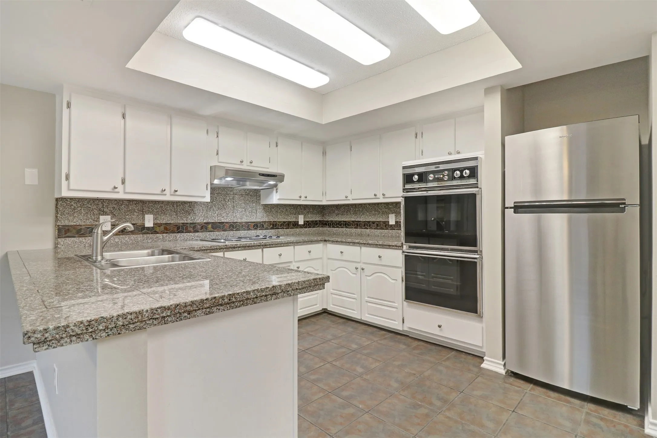 Single Family Residence For Sale in Dallas County , 14824 Sopras Circle, Addison, Texas 75001, 3 Bedroom, 2 Bathroom, 2 Garage spaces, 1,932 Sqft, built in 1981, mls#21383657, Real Estate Agent in Addison, Homes For Sale in Dallas county, Homes For Sale in Addison, Realtor in Addison Texas, Real Estate Brokerage Independent Realty Texas, Luminita Cordes Realtor