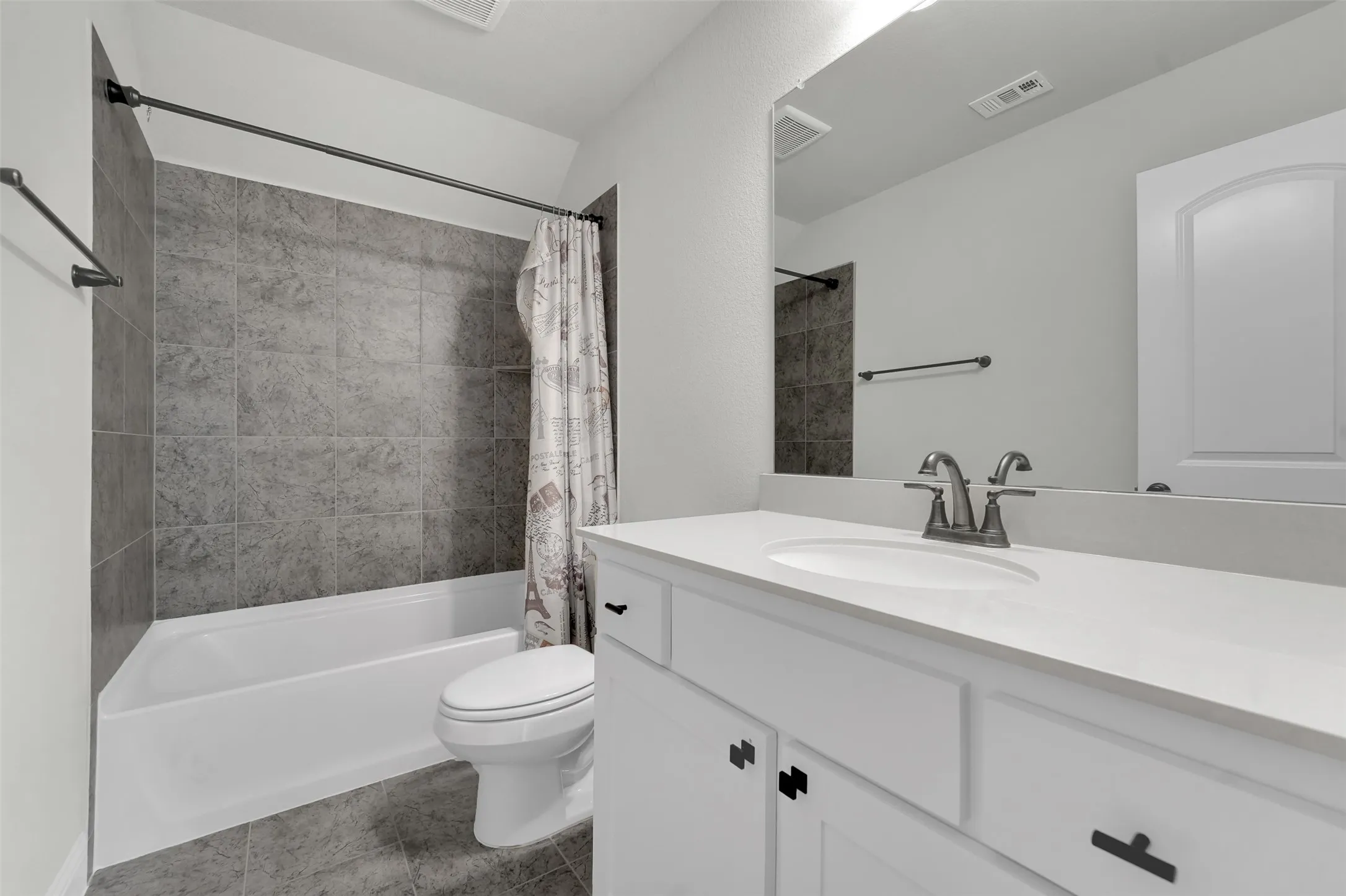 Single Family Residence For Rent in Dallas County , 804 Meadow Holly Drive, Wylie, Texas 75098, 6 Bedroom, 5 Bathroom, 2 Garage spaces, 3,701 Sqft, built in 2025, mls#21396745, Real Estate Agent in Wylie, Homes For Rent in Dallas county, Homes For Rent in Wylie, Realtor in Wylie Texas, Real Estate Brokerage Independent Realty Texas, Luminita Cordes Realtor
