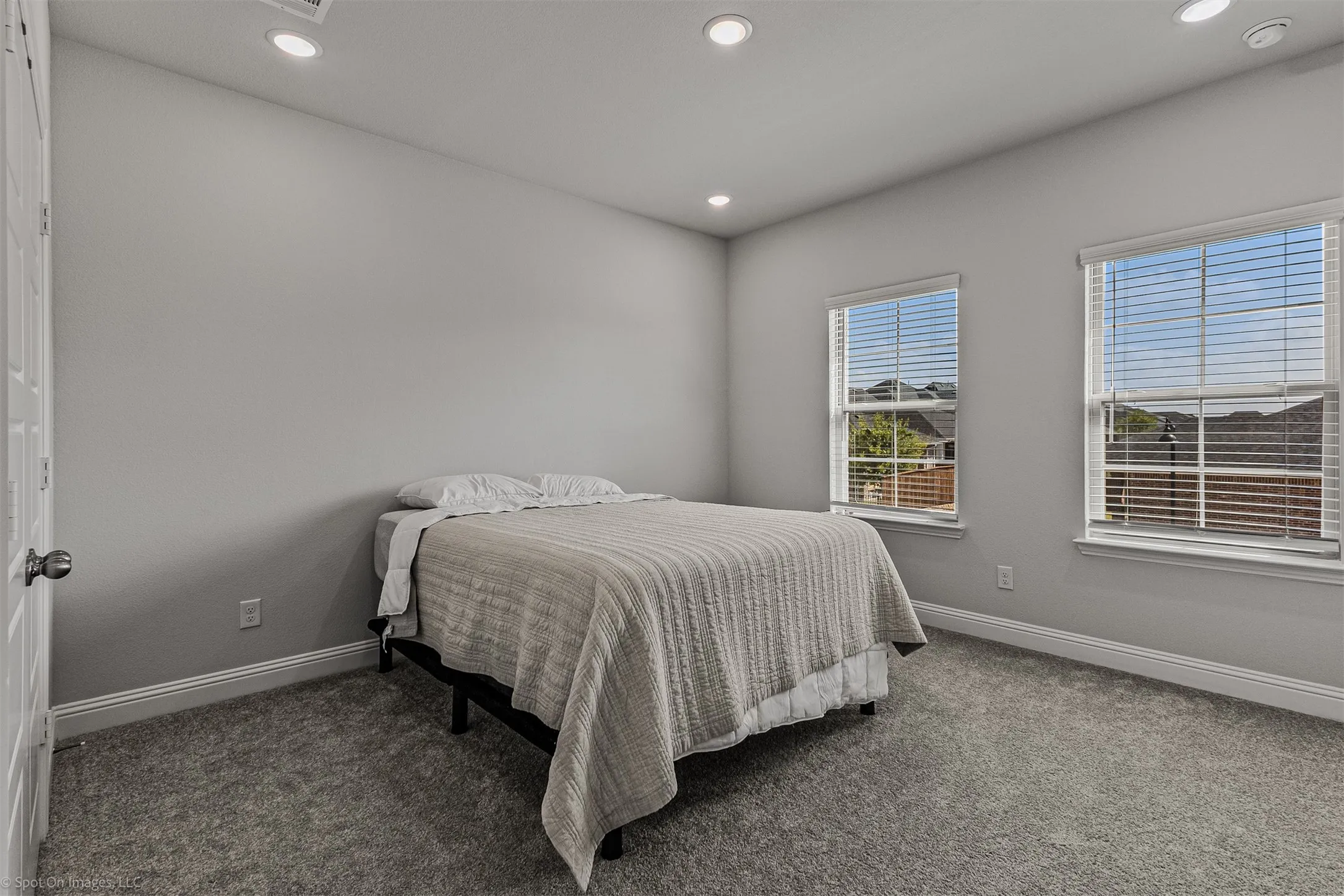 Single Family Residence For Rent in Dallas County , 2209 Sunset Boulevard, Rowlett, Texas 75088, 3 Bedroom, 4 Bathroom, 2 Garage spaces, 3,683 Sqft, built in 2024, mls#21391298, Real Estate Agent in Rowlett, Homes For Rent in Dallas county, Homes For Rent in Rowlett, Realtor in Rowlett Texas, Real Estate Brokerage Independent Realty Texas, Luminita Cordes Realtor