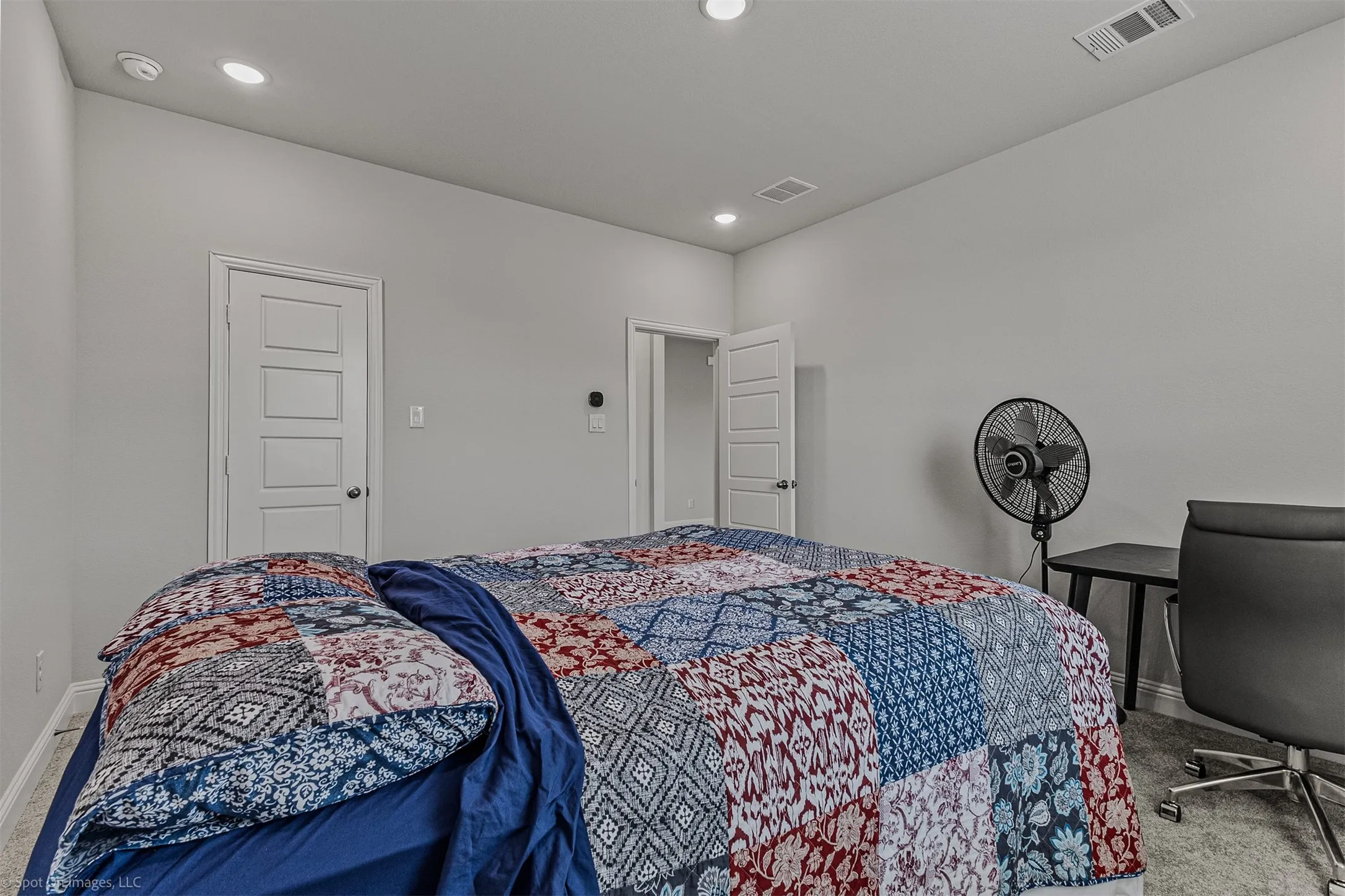 Single Family Residence For Rent in Dallas County , 2209 Sunset Boulevard, Rowlett, Texas 75088, 3 Bedroom, 4 Bathroom, 2 Garage spaces, 3,683 Sqft, built in 2024, mls#21391298, Real Estate Agent in Rowlett, Homes For Rent in Dallas county, Homes For Rent in Rowlett, Realtor in Rowlett Texas, Real Estate Brokerage Independent Realty Texas, Luminita Cordes Realtor